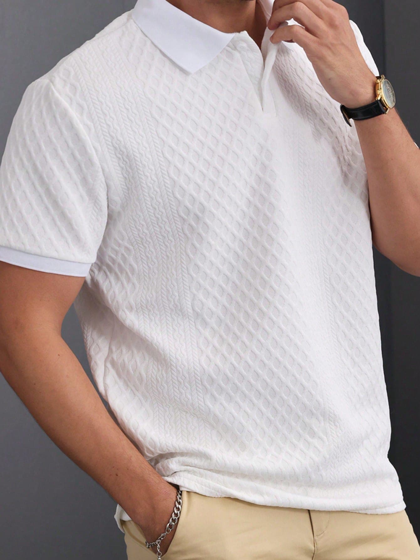 Manfinity Homme Men's White Summer Casual Vacation Polo Shirt,Geometric Texture Jacquard Knit Short-Sleeve Polo Shirt,Buttoned Placket French Style Premium Gift For Boyfriend, Formal