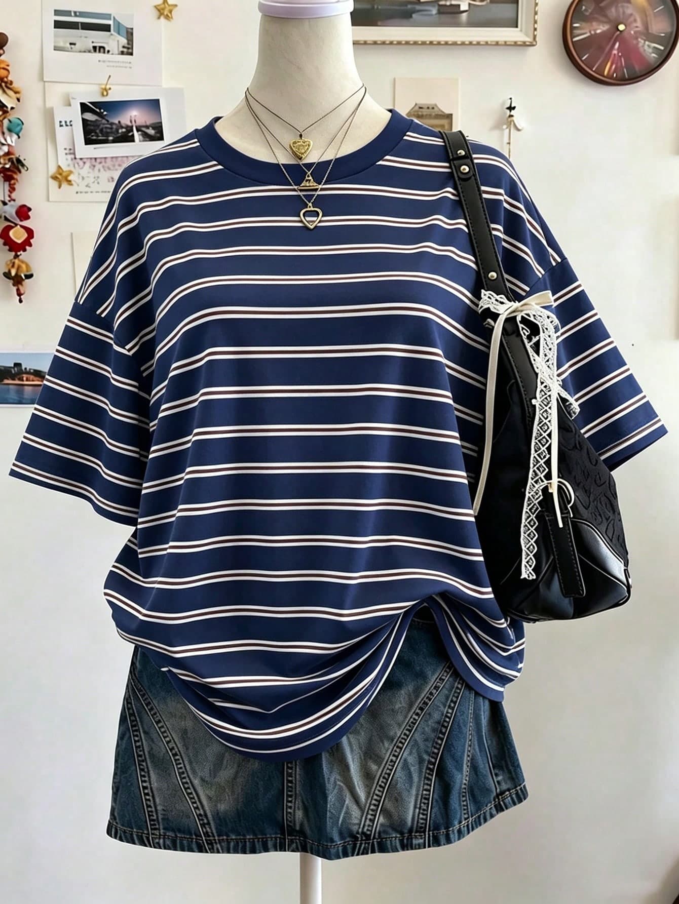 Lalippa Striped Digital Print Fashion Minimalist Women's Plus Size Long Round Neck Drop Shoulder T-Shirt, Friend's Gift