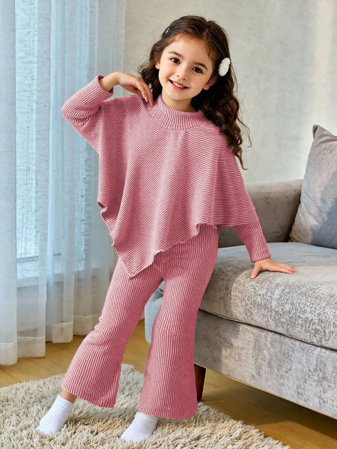 SHEIN Playful Pals Young Girls Spring/Autumn/Winter Casual T-Shirt Set, Designed Asymmetrical Pullover High Neck Knitted Ribbed Brushed Fabric Solid Beige Long Sleeve T-Shirt Top Paired With Beige Casual Flared Pants, 2-Piece Set Suitable For Spring/Autumn/Winter Back To School Season, Elegant Lady Style, High-End Daily School, Outing, Travel, Party Wear