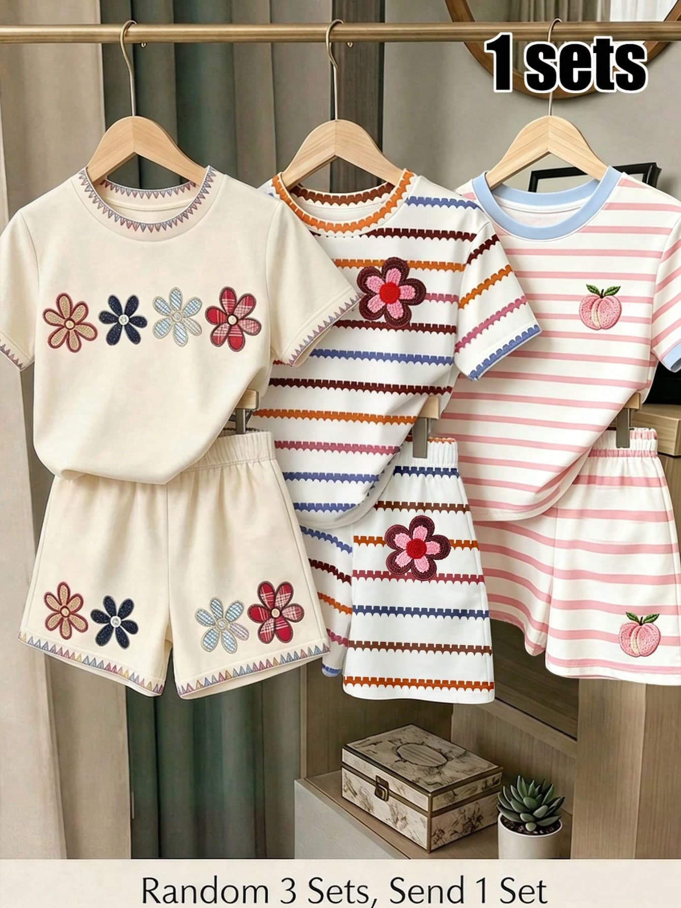 Souflis Souflis (Random 3 Sets,Send 1 Set)Girls' Fresh Colorful Floral Embroidery Peach Pink Blue Contrast Pattern Print Basic Short T-Shirt & Shorts Set