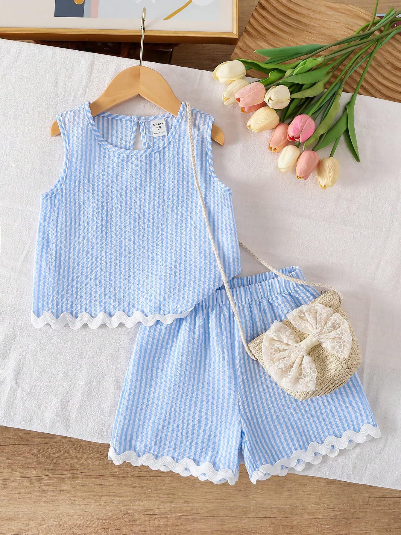 SHEIN Young Girls' Cute Ruffled Sleeveless Top And Shorts Set, Pastoral Countryside Style, Vacation Style, Summer Outfit, Summer Set, Suitable For Daily Wear, Vacation, Outings,