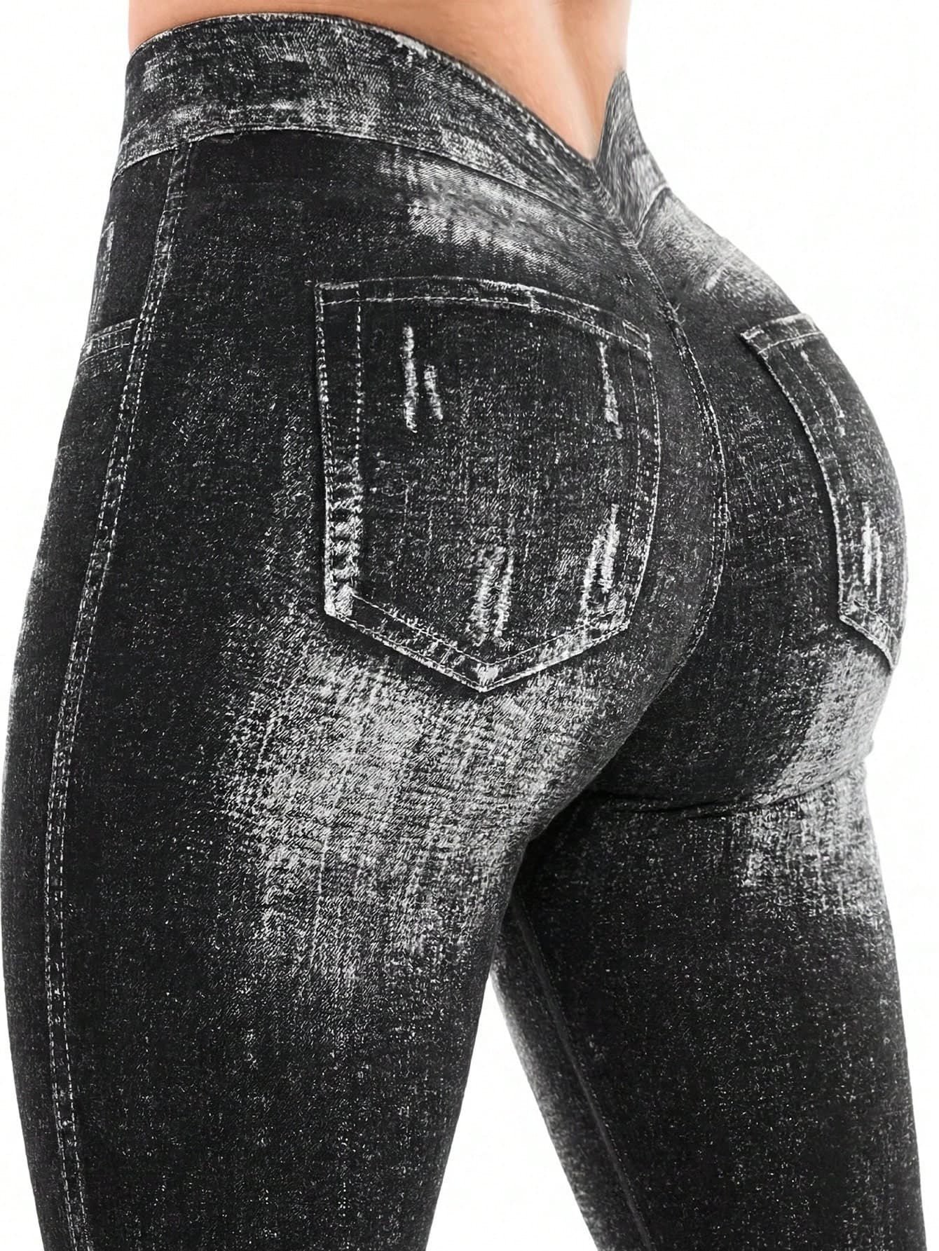 SHEIN Dewbera 1pc Women's Black Plus Size Faux Denim V-Waist Seamless Knit Elastic Comfortable Yoga Running Cycling Fitness Outdoor Casual Leggings, Suitable For All Seasons, New Style