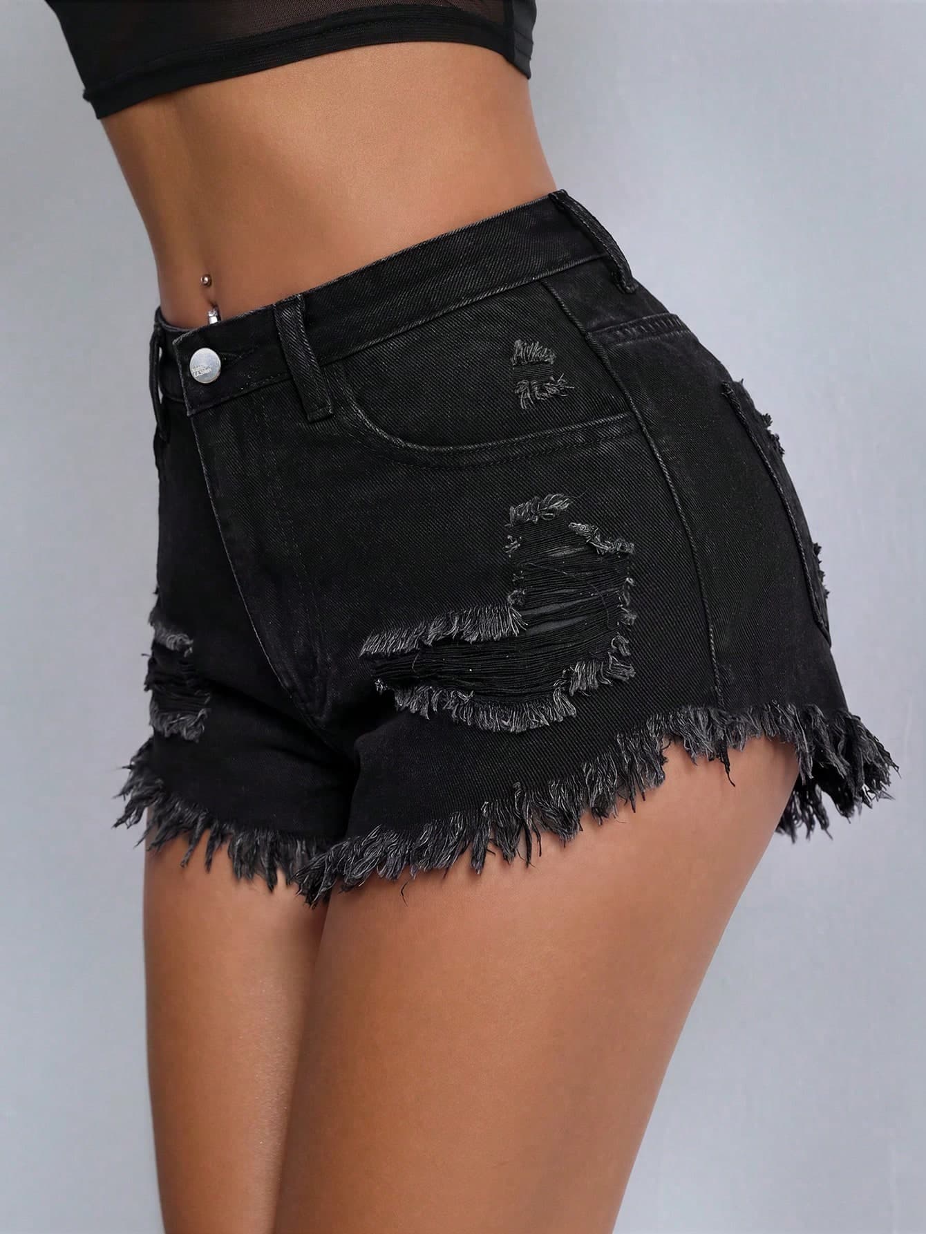 SHEIN PETITE Women's Button Distressed Pocket Frayed Hem Fashion Denim Shorts