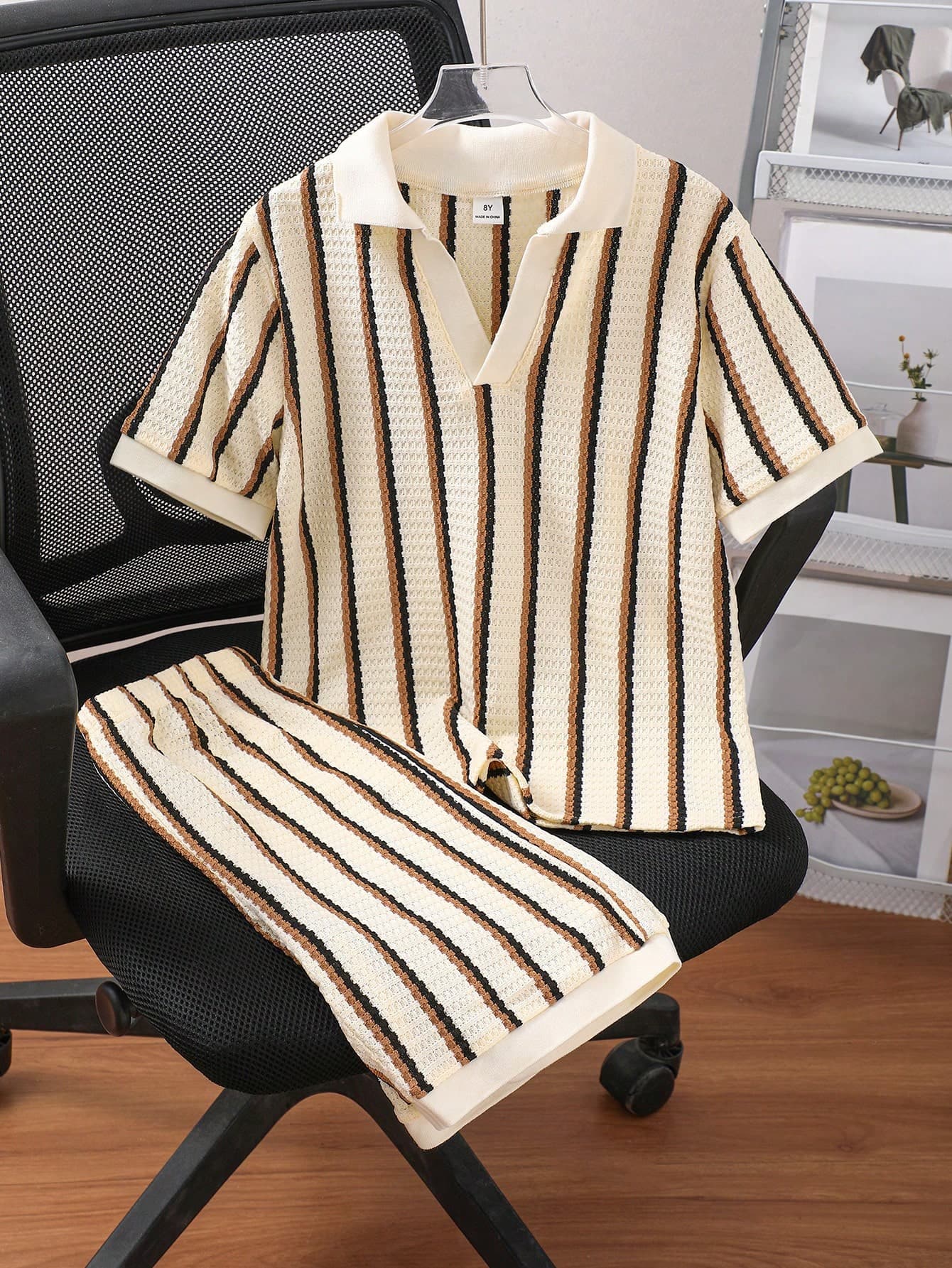 Tween Boys Summer Black And White Striped Casual Minimalist Short Sleeve Top Shorts Set, Daily Wear, School Activities, Vacation