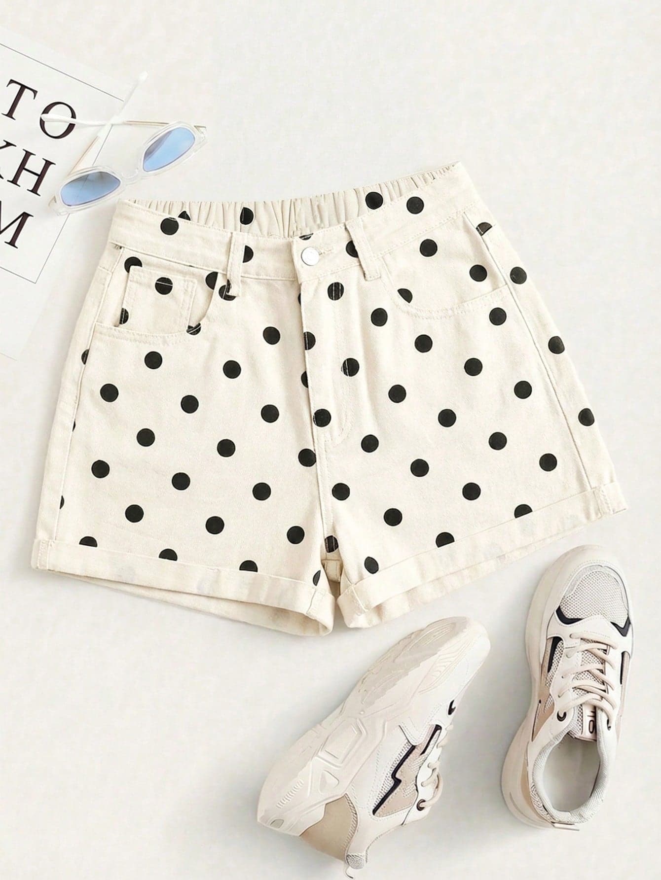GlowEve CURVE Plus Size Fashion Versatile Polka Dot Print Button Pocket Denim Shorts