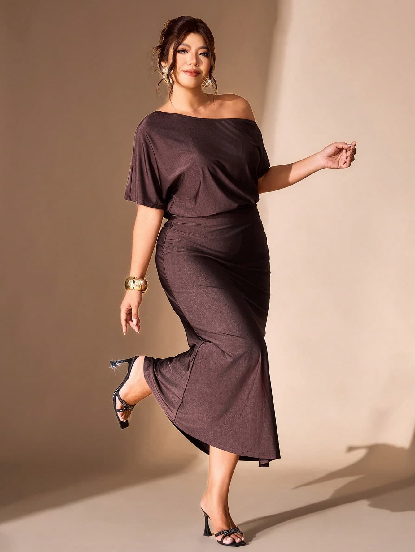 Cravure Plus Size Women Solid Color Asymmetrical Shoulder Casual Daily Summer Dress