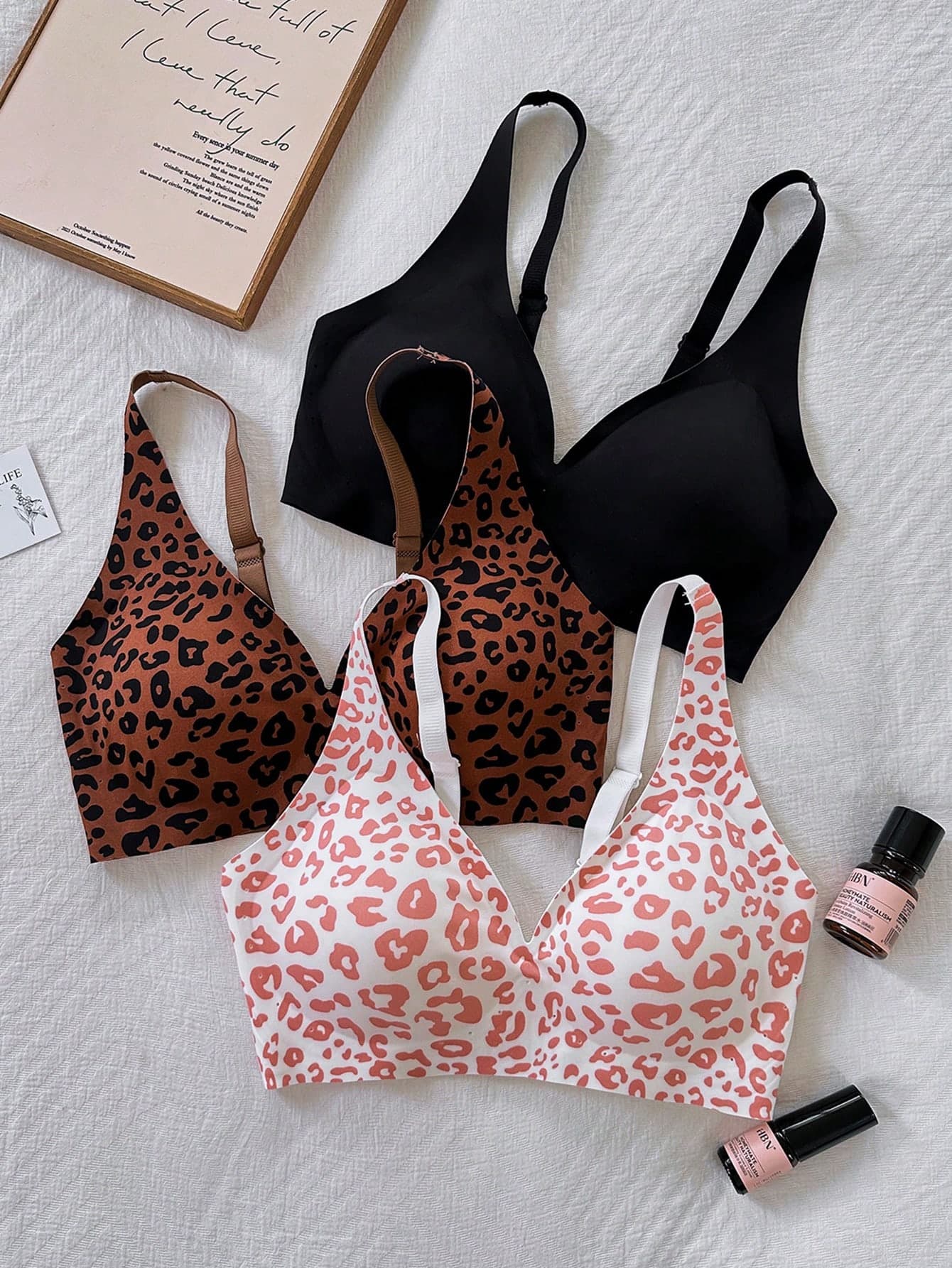Napfluff 3pcs Leopard Print Seamless Wire-Free Bra Set