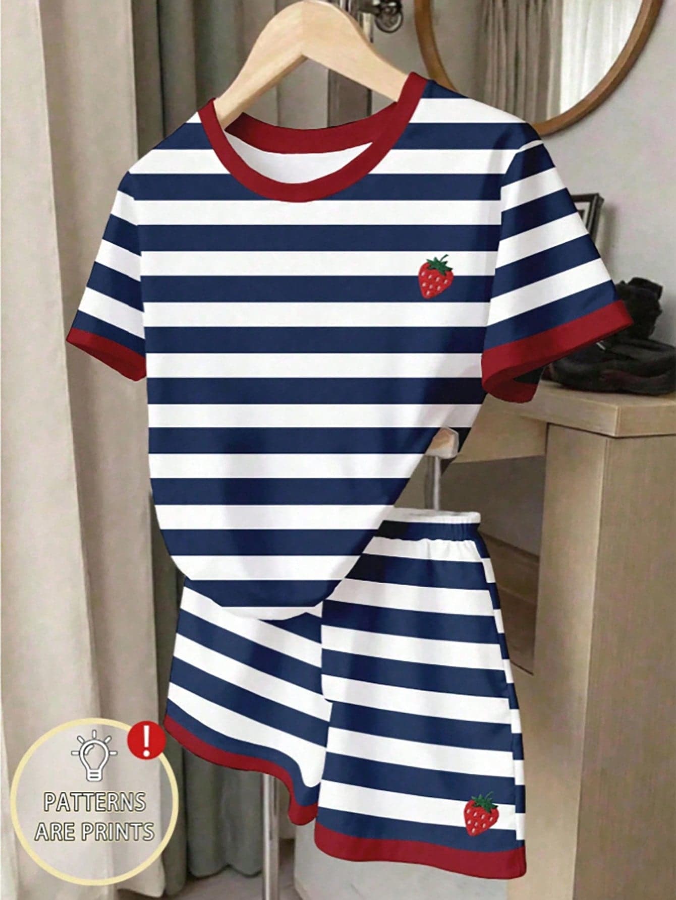Teen Girls All-Over Print Shorts Set, Navy Blue Casual Cute Outfit, Summer Strawberry Print Short Sleeve T-Shirt Shorts 2-Piece Set