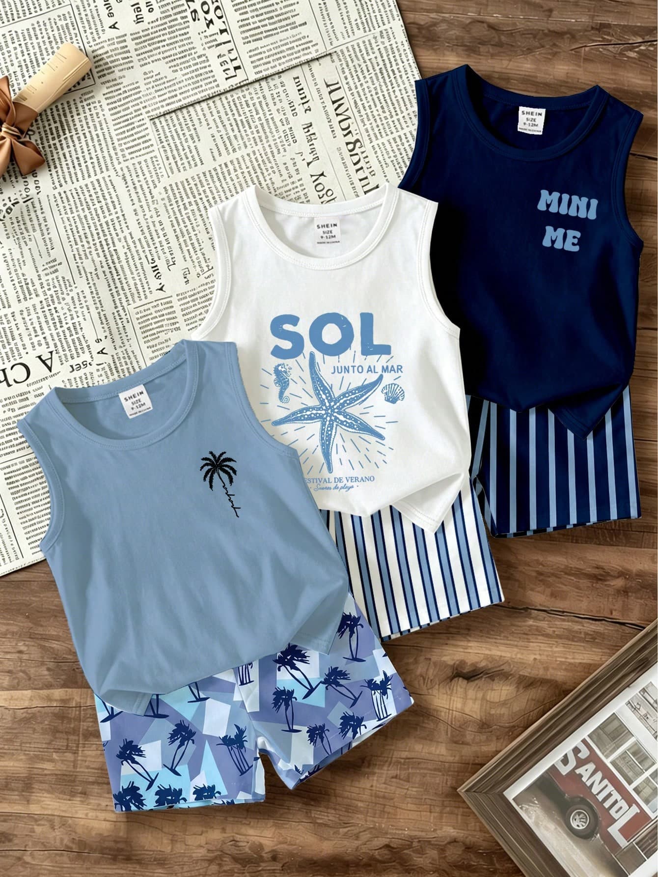 Souflis Souflis 3 Sets Baby Boy Outfit, Fashionable Minimalist Coconut Tree Print Tank Top Paired With Contrast Color Coconut Tree Print Shorts