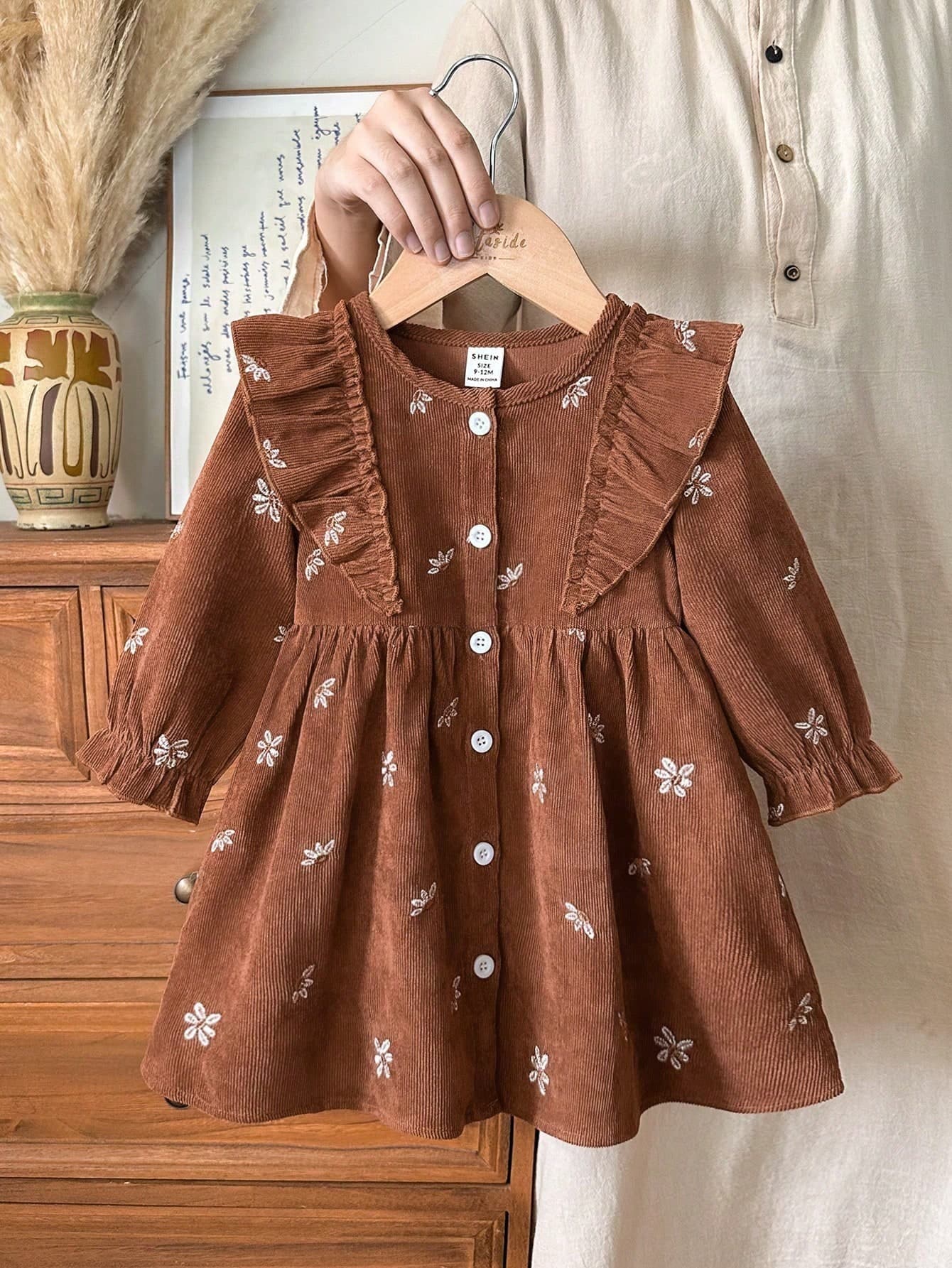 SHEIN Vintaside Kids Babygirl Infant Girl Spring/Autumn Long Sleeve Elegant Minimalist Corduroy Shirt Dress, Suitable For Outings, Camping, Picnic, Vacation And Casual Daily Wear