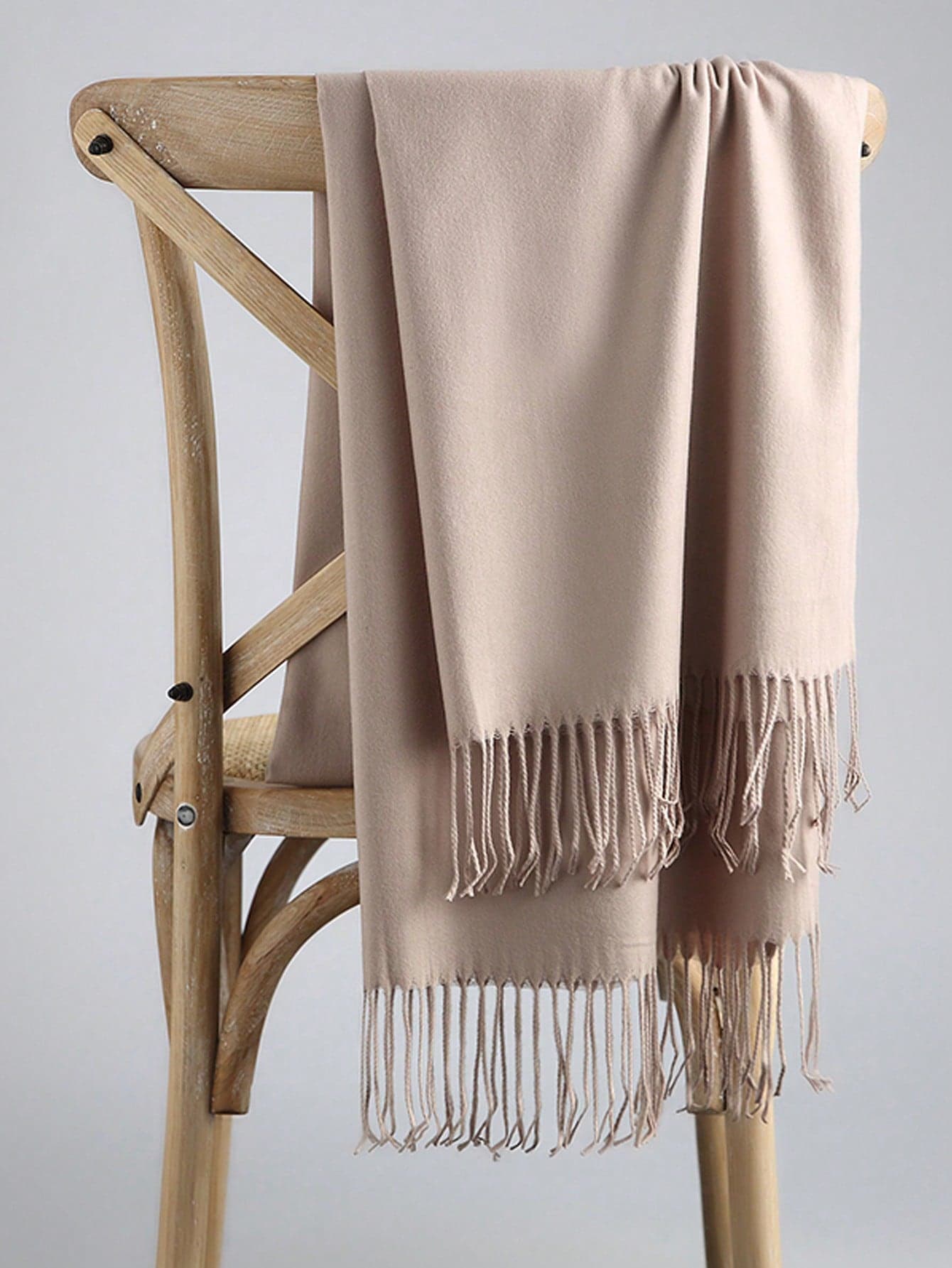 1pc/2pcs Women Outdoor Classic Tassel Large Size Solid Color Shawl Thin Soft Warm Scarf/Headscarf For Daily Outings, Dining, Dates