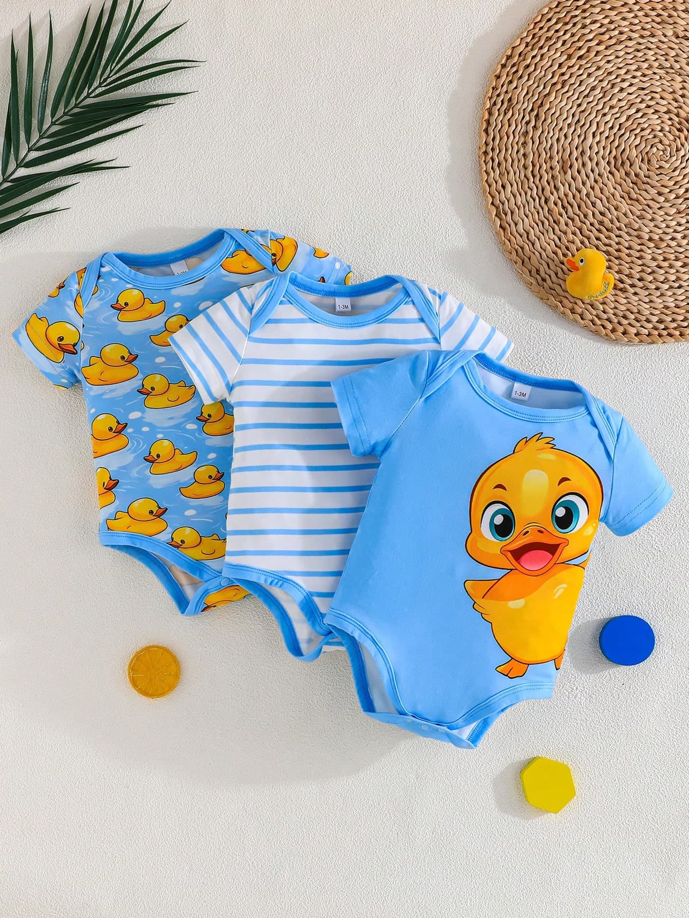 3pcs/Set Cute Duckling Print Baby Outdoor Casual Bodysuit, Short Sleeve Snap-Up Triangle Bodysuits, Comfortable Easy-To-Wear Summer New Arrival