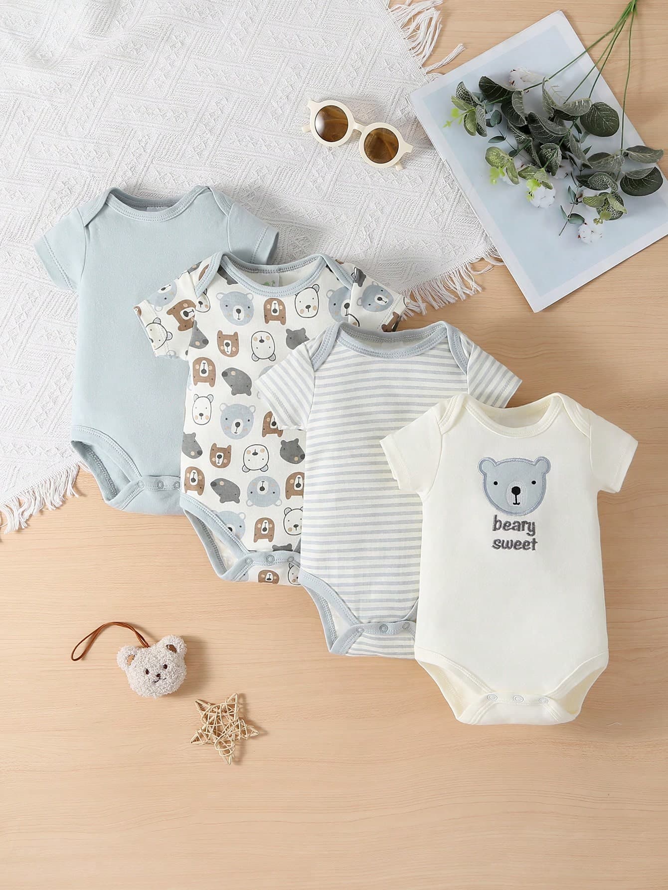 4pcs/Set Baby Girl Short Sleeve Bodysuit Set, 0-1 Year Old, Cute Baby Rompers