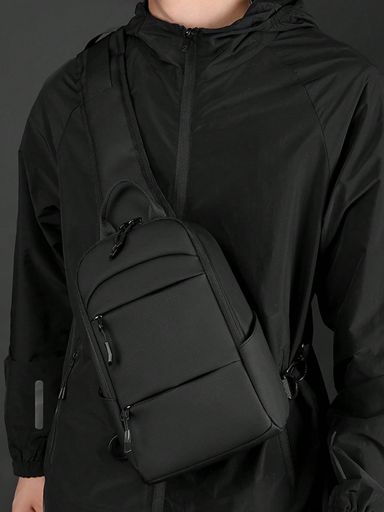 Men's Casual Multifunctional Chest Bag, Fashionable Sling Shoulder Crossbody Bag Side Bag Hiking Accessories Pouch Belt Bag Phone Bag, Thigh Bag, Camping, Holiday Essential, Camping ,Fathers Day Gift ,City Bag
