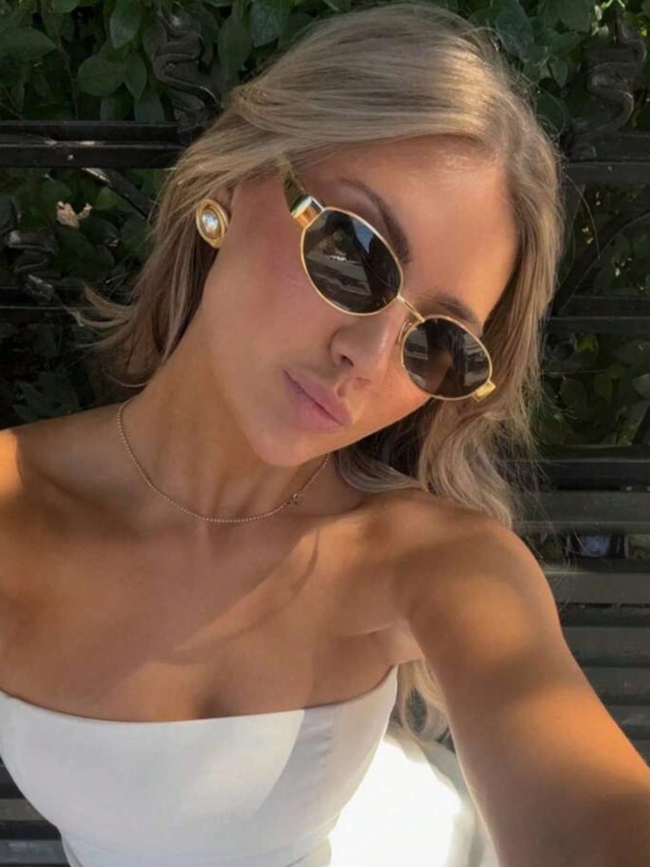 1 Pair Unisex Oval Metal Frame Fashion Glasses, Casual Glasses Suitable For Commuting, Beach, Street Photography