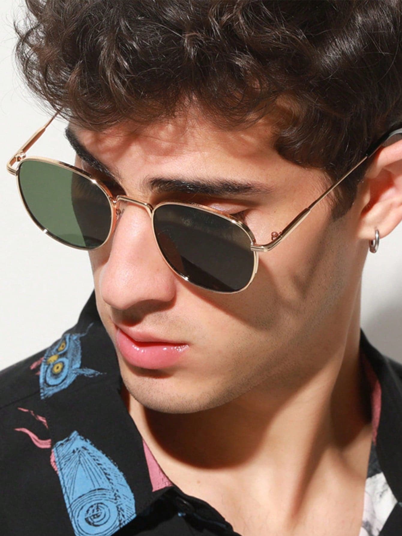 1 Pair Summer Beach Vacation Fashion Square Small Metal Frame Fashion Glasses For Men, Retro Versatile Elegant Outdoor Street, Travel, Daily Wear