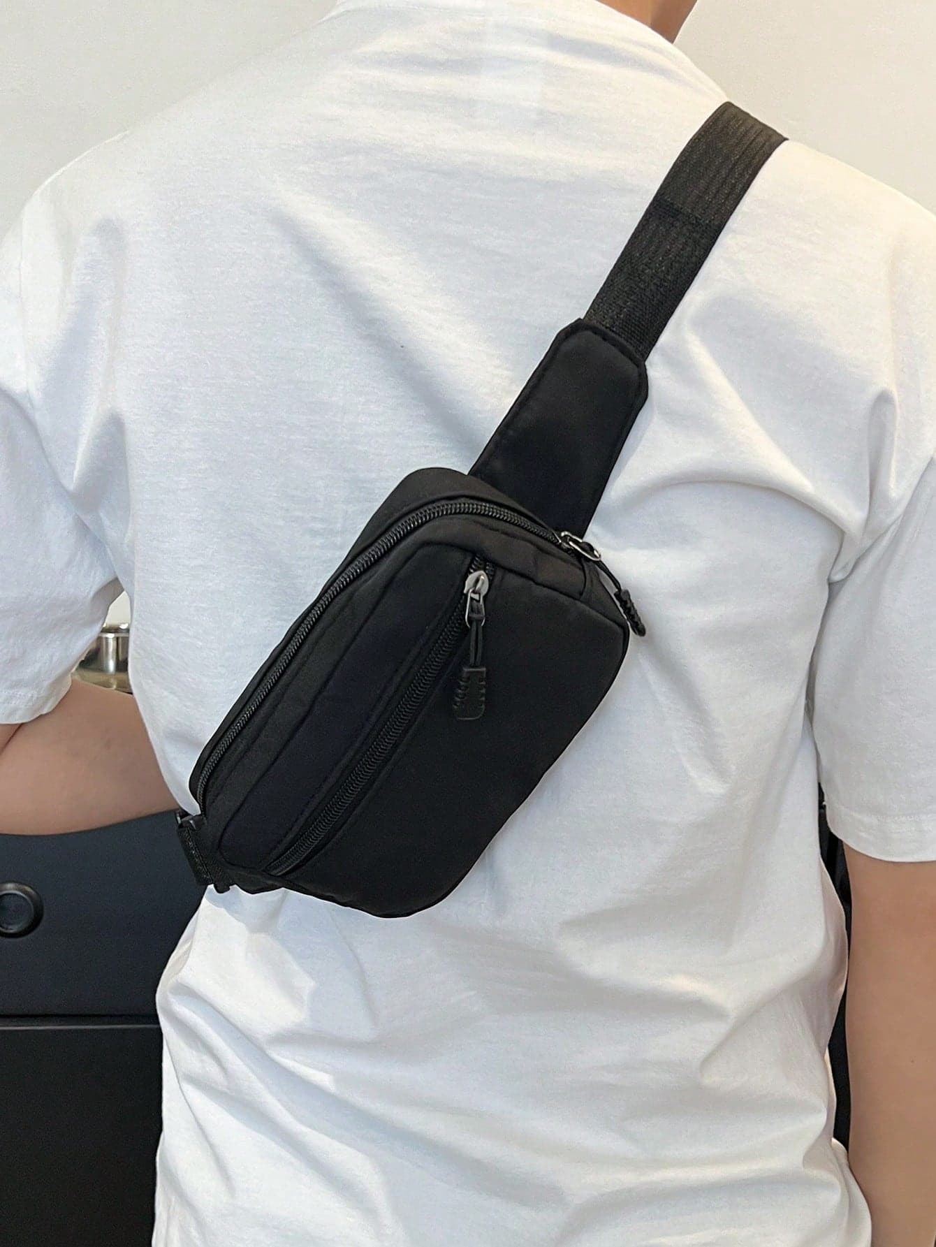 Solid Color Nylon Fabric Fashion Versatile Sporty Minimalist Casual Men Chest Bag, Suitable For Phone And Wallet Pouch Belt Bag Festival Phone Bag, Thigh Bag, Camping, Easter, Camping, Hiking Bag ,City Bag