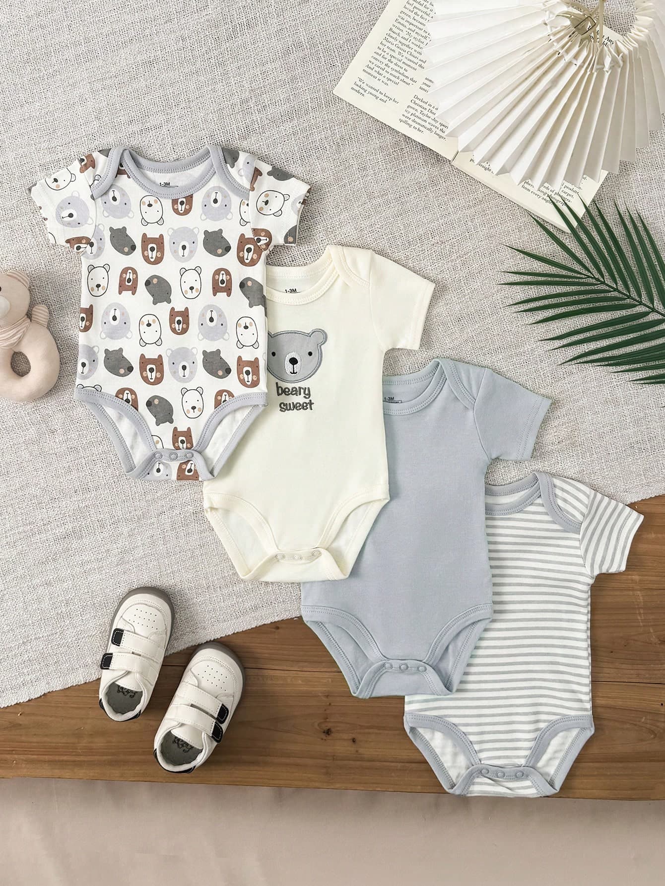 4 PCS Infant Boy Girl 0-12 Months Pure Cotton Casual Short Sleeves Cute Cartoon Baby Bodysuits Four Seasons