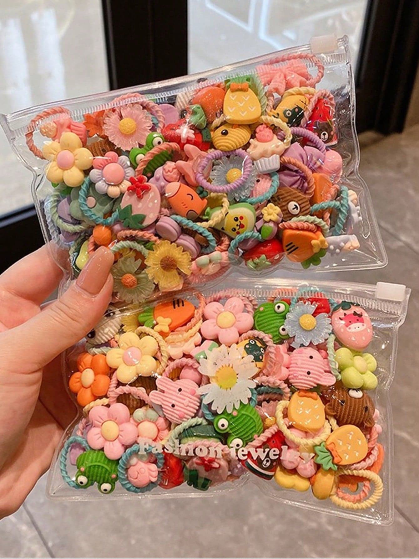 50pcs Random Cartoon Cute Scrunchies, Sweet Style Hair Ties For Daily Use