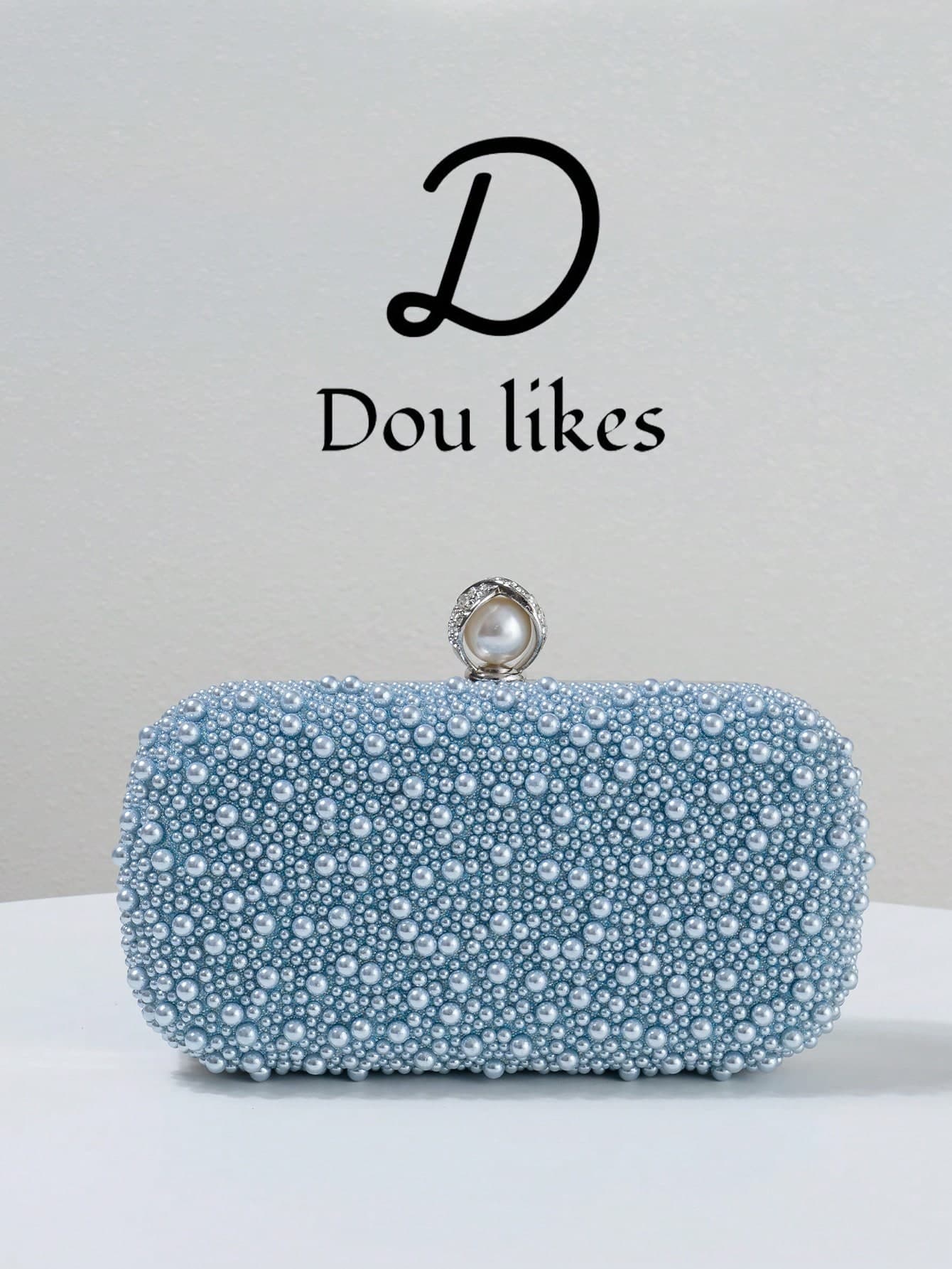 Light Blue Pearl Evening Bag, Elegant Engagement Clutch Bag For Cheongsam, With Metal Chain, Suitable For Party, Wedding, Graduation Dance