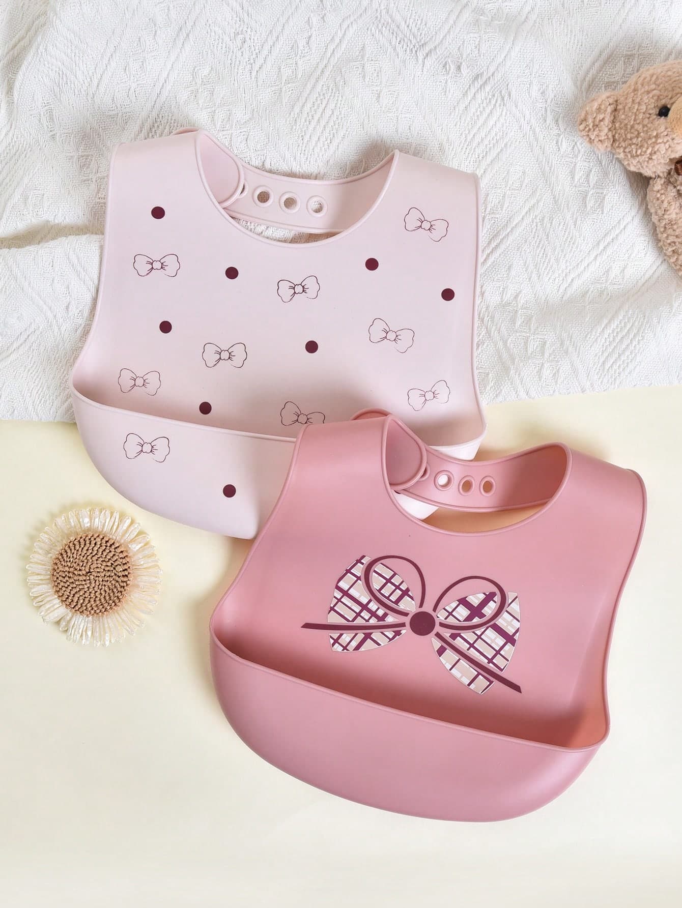 2pcs/1pc Baby Silicone Bibs - Leakproof, Stain-Resistant, Soft, Adjustable, Boilable, Portable, With Bow & Polka Dot Patterns, Suitable For Baby Daily Use & Outings