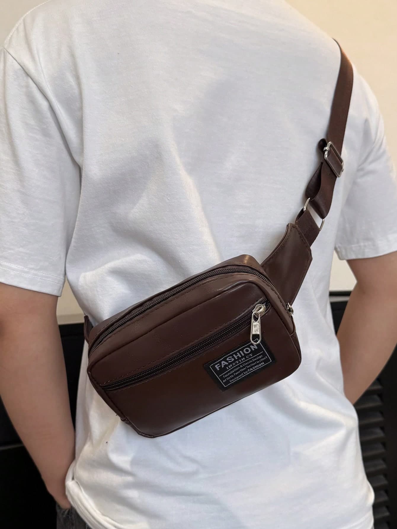 Solid Color PU Fabric Fashion Versatile Sports Style Minimalist Casual Men's Mini Chest Bag, Versatile Phone Pouch & Coin Purse Belt Bag For Men,Y2k