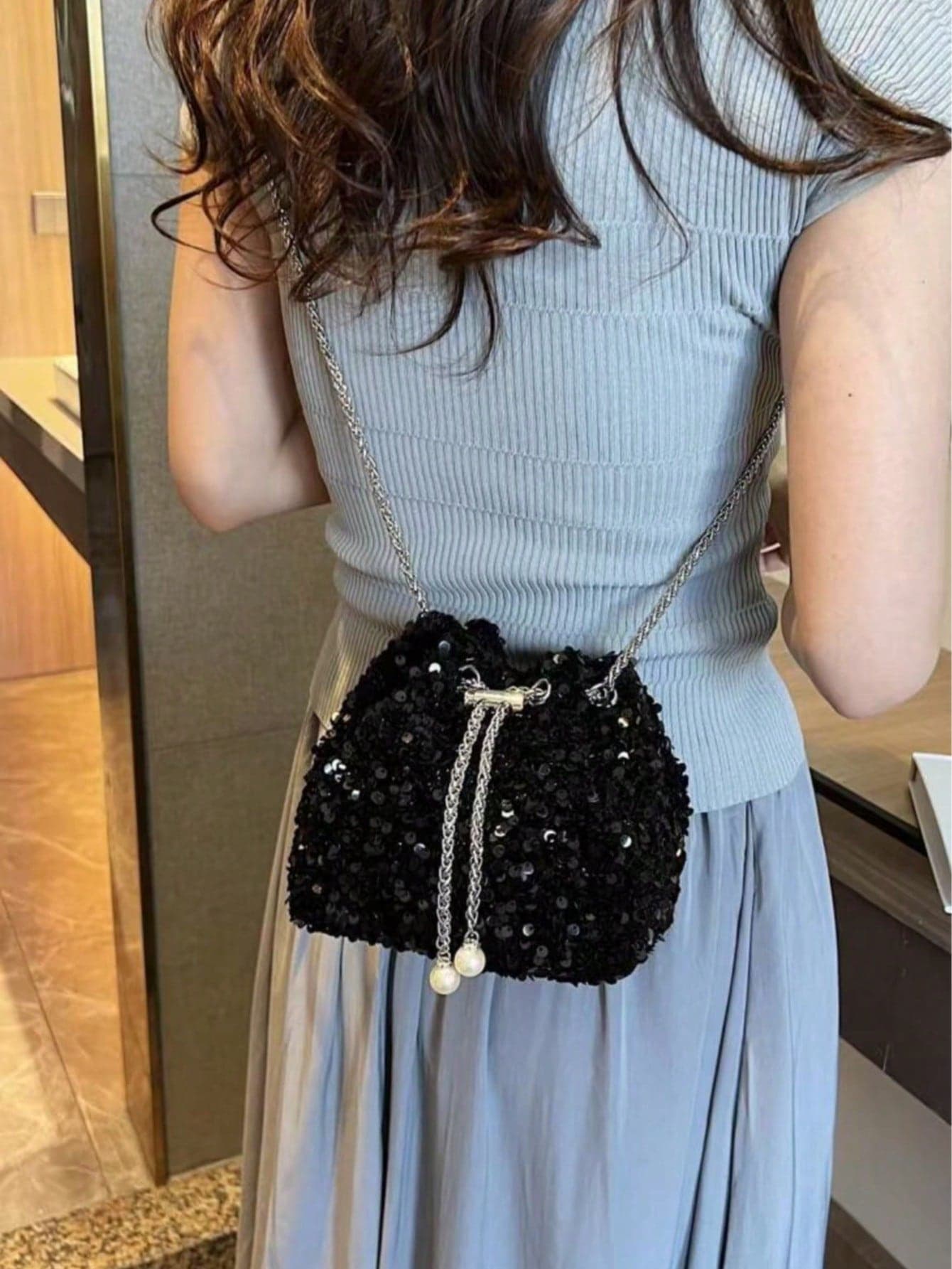 FRIFUL 1pc Shiny Gold Sequin Drawstring Closure PVC Strap, Suitable As Decorative Colorful Beaded Shoulder/Crossbody Bag For Women, Fashion Gift For Party Dress, Prom Gown, Sequin Dress, Elegant Graduation Dress, Bridal Shower , Wedding