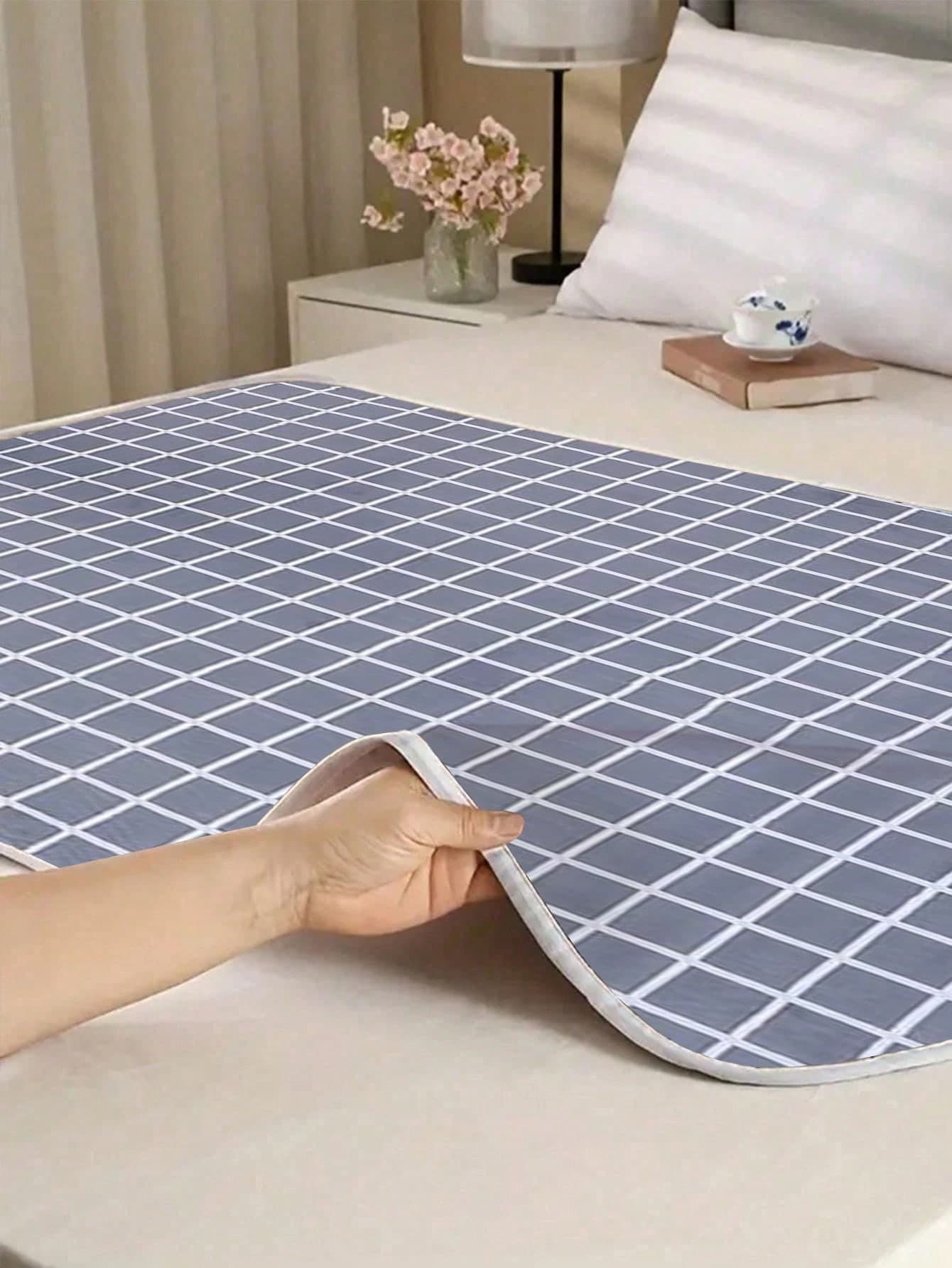 Reusable Leak-Proof Menstrual Pad, Waterproof Washable Mattress Pad, Mattress Protector, Suitable For Women To Use During Menstruation, Incontinence, Bedwetting, Adults And Elderly