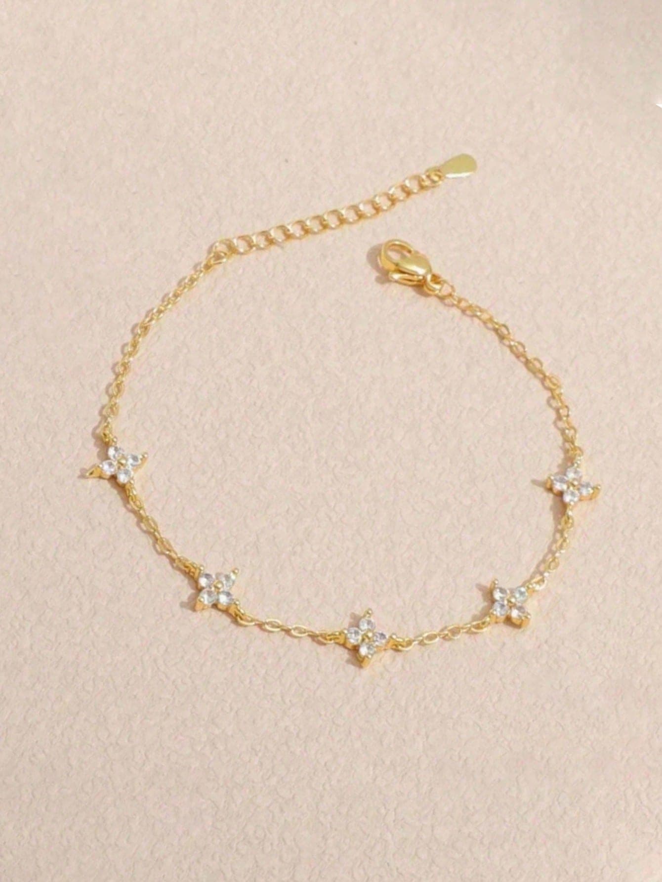 1pc Stainless Steel Women's Summer Fashion Clover Zirconia Crystal Bracelet, Suitable For Daily Wear, Party, And Mother's Day Gift