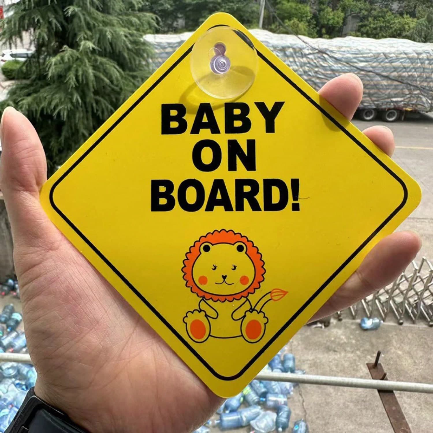 2pcs "Baby On Board" Warning Stickers, Reusable Car Window Decals, Vibrant Color, Suction Cup Design, Easy To Attach On Car Glass, Waterproof, No Worry About Moisture