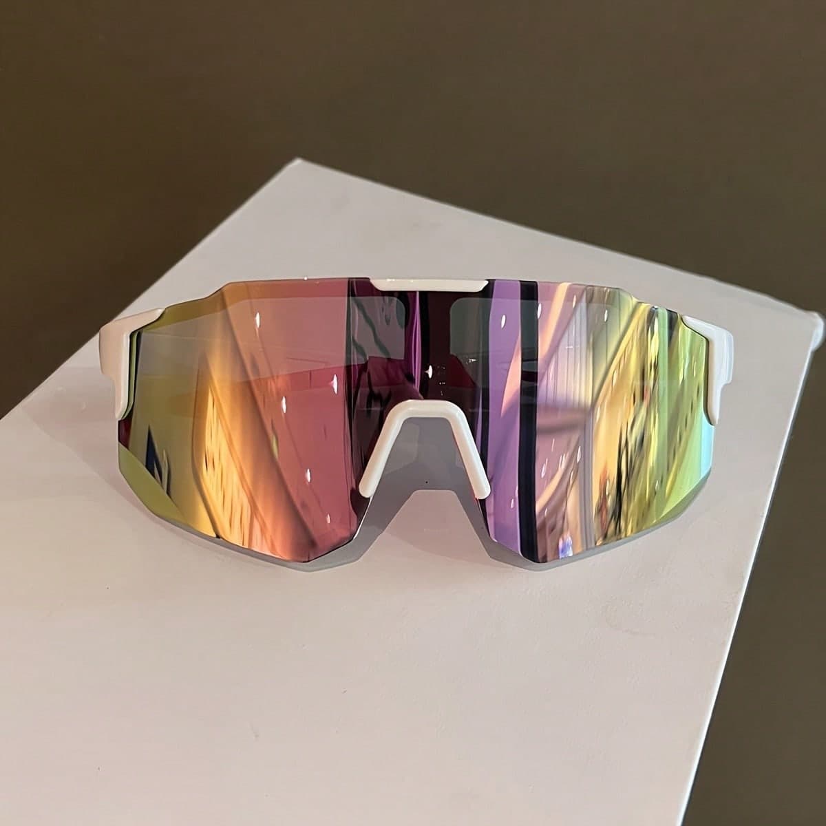 New Unisex Outdoor Sports Fashion Glasses, Featuring Slim Frame Design, Suitable For Cycling. They Are The Ideal Choice For Cycling, Running, Racing, Driving, Street Sports, Outdoor Fitness, And Daily Wear, Enhancing Both Fashion And Protection.