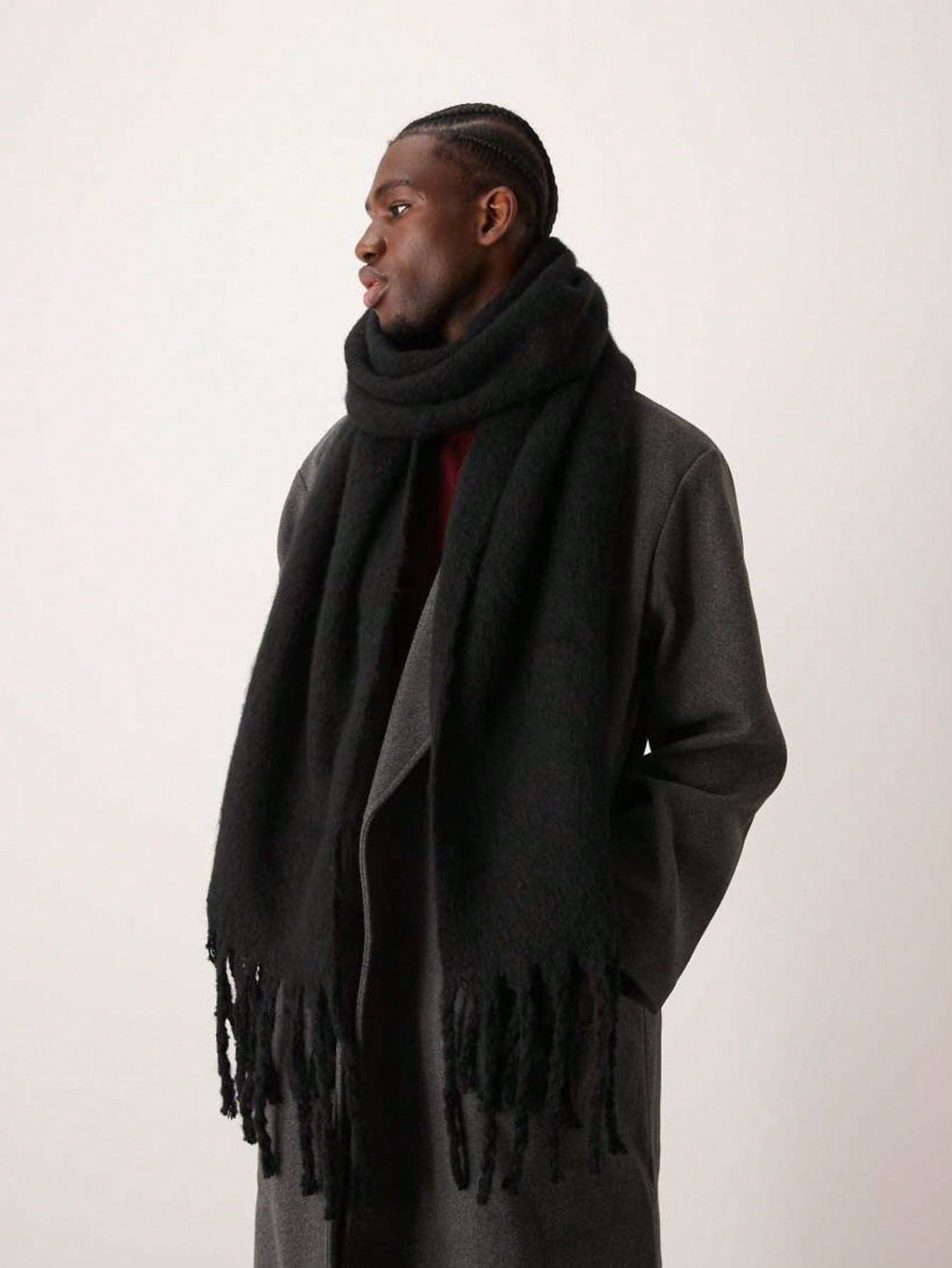 1pc Men's Solid Color Thick Warm Scarf, Fashionable Tassel Design Versatile Shawl, Suitable For Daily Warmth And Outfits, Autumn/Winter Season