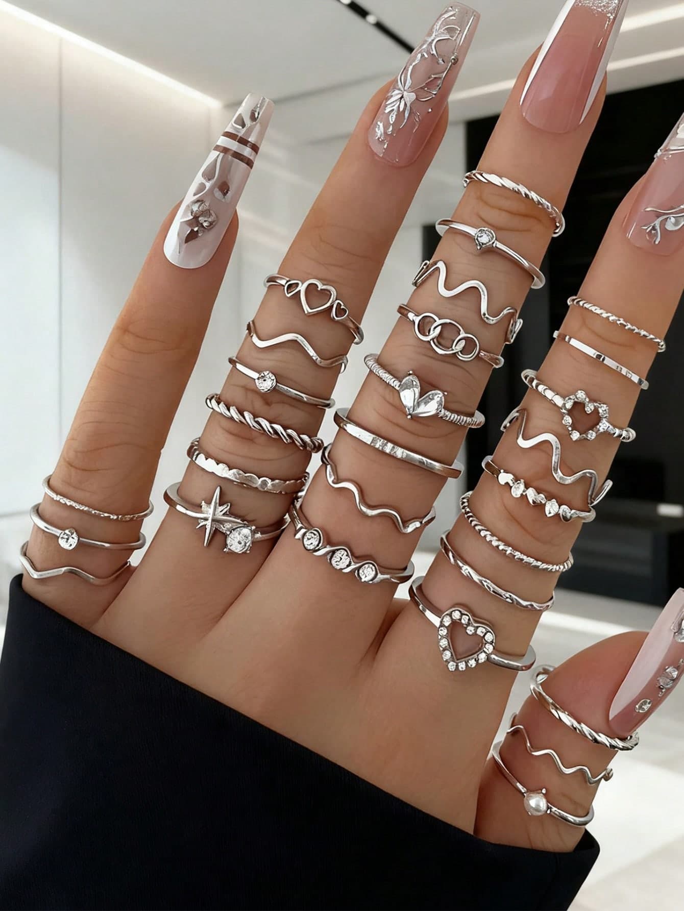 28pcs Minimalist Rhinestone Heart, Wave, Silver Geometric Knuckle Rings Set (Ring Diameter 1.6cm To 1.8cm, Sizes Vary, Some Only Fit Finger Joints)