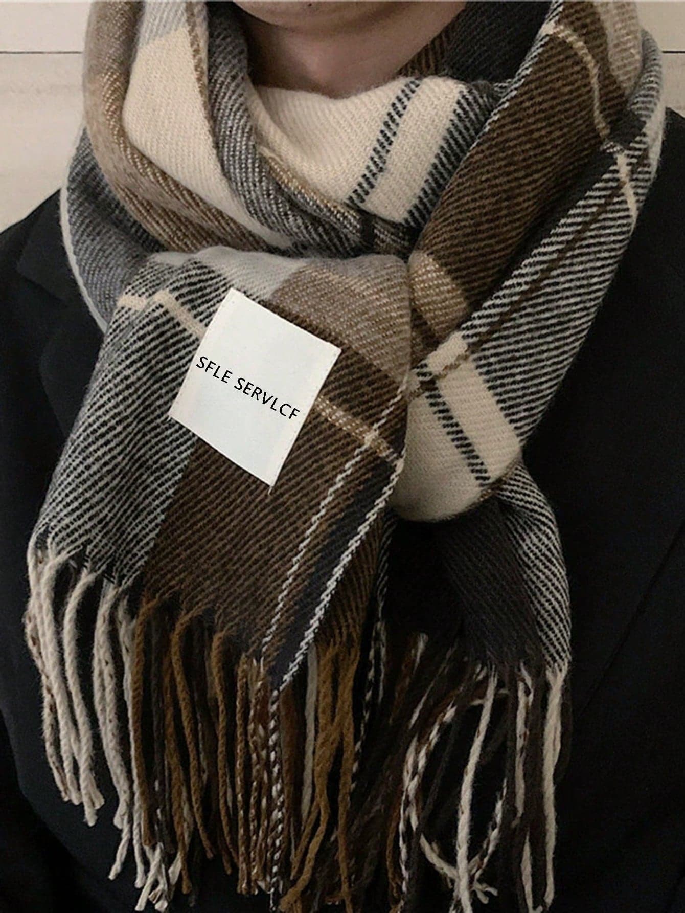 1pc Retro Elegant & Comfortable Faux Cashmere Plaid Scarf, Unisex - Warm For Autumn & Winter; Decorated With Tassels, An Ideal Gift For Husband, Wife, Father, Mother.