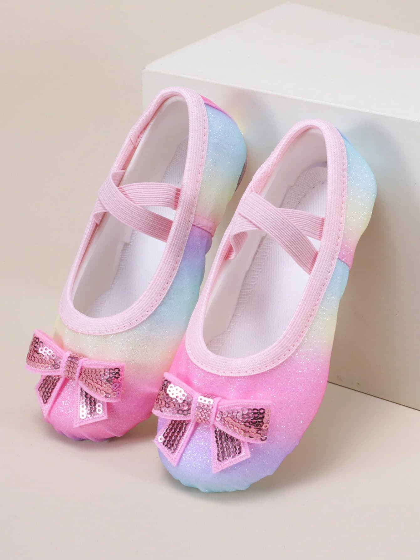 Children's Indoor Training Shoes, Full Elastic Fabric Soft Bottom, Comfortable , Elastic Band No-Tie Closure, Bowknot Decor, Elegant Ballet Dance Shoes