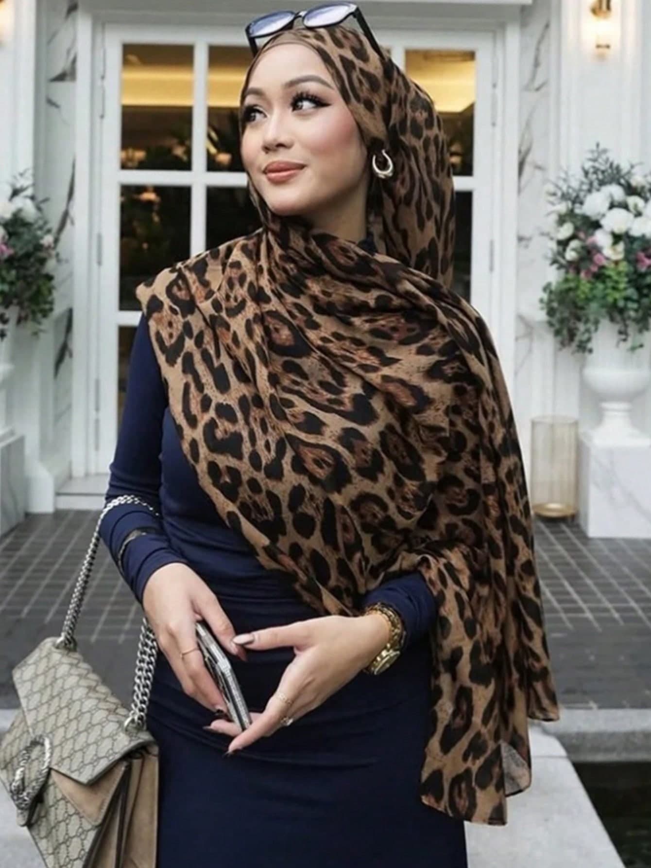 1pc Women's Bohemian Style Leopard Print Headscarf, Soft & Breathable Street-Style Scarf, Suitable For Daily Wear
