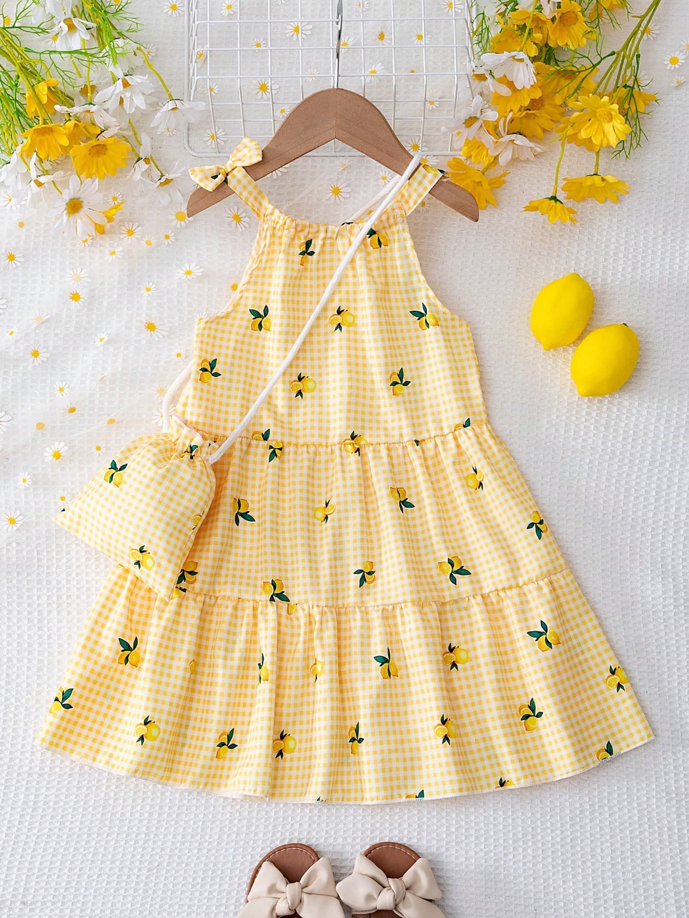 BASUSARRI Girls Ditsy Floral Patchwork Spaghetti Strap Princess Dress With Matching Mini Bag, Cute & Simple Vacation Style