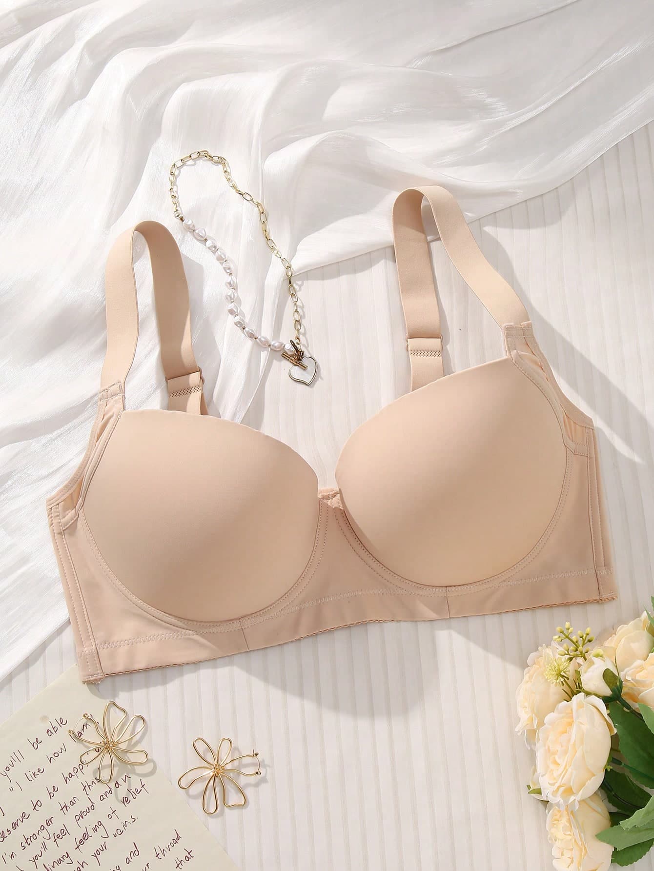 MIMILEMON Plus Size Seamless Beige Women's Bra, Smooth Minimalist Wide Strap Comfortable Lift And Support Bra