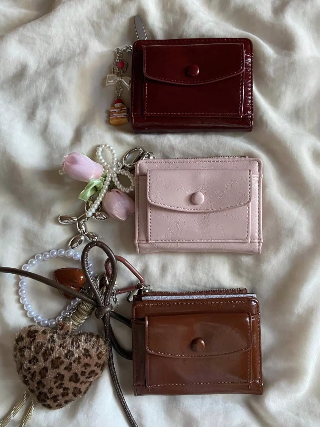 Burgundy Cracked PU Leather Short Wallet Multi-Card Slots Wallet For Women Purse Travel Portable Lightweight Stylish For Home For Outdoor
