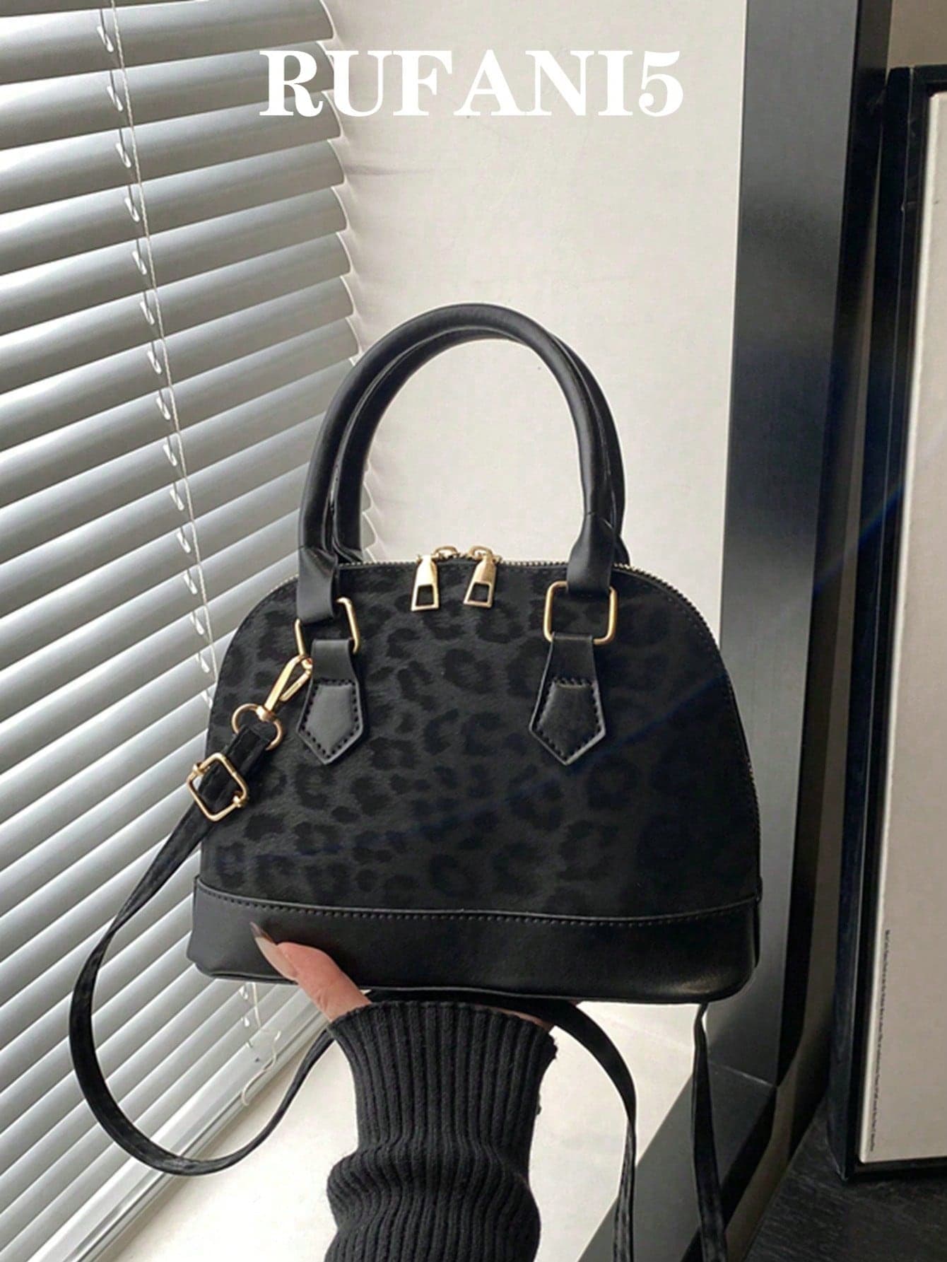 Fashionable Commuter Vintage Leopard Print Handbag