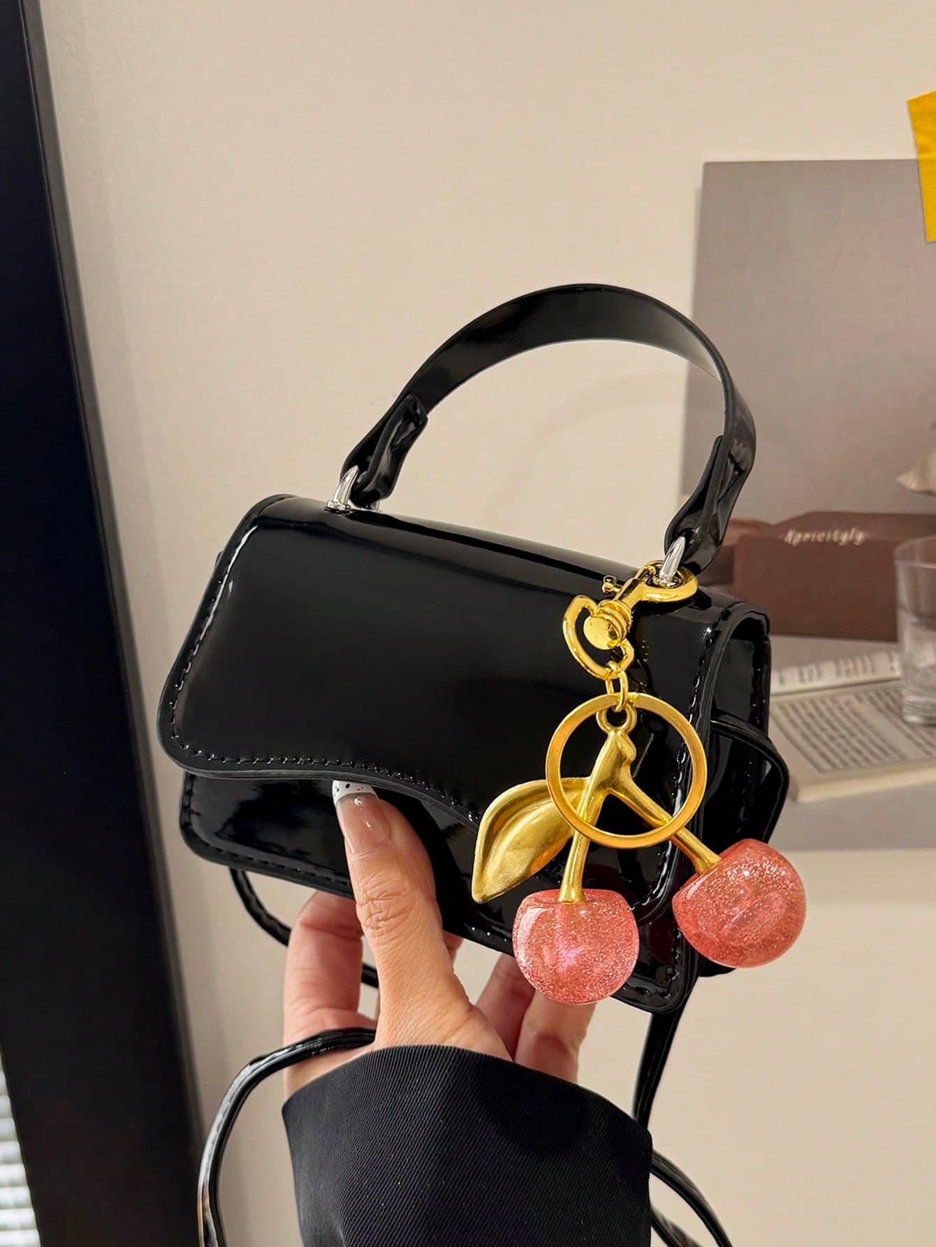 Fashionable Solid Color Minimalist Mini Handbag, Women's Crossbody Bag Suitable For Shopping, Wallet, Young Ladies, College Students, Office Workers. Ideal For Office, School, Work, Business, Commuting, Outdoor Activities, Travel And Hiking.