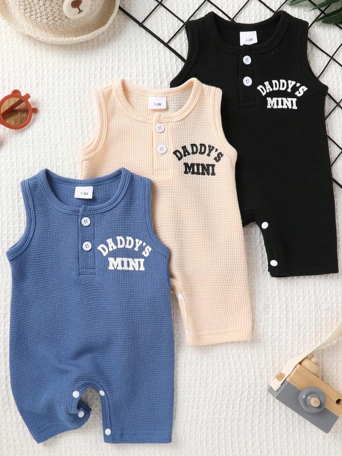 3pcs/Set, Baby Boy, Casual Fashion Cute, Soft And Comfortable, "DADDY'S MINI" Slogan Print Button Round Neck Sleeveless Romper, Baby Boy Clothing, Baby Supplies, Newborn Baby Boy Clothing, Baby Clothing, Suitable For Summer Daily Wear, Outdoor Activities, Photography, Vacation, Party, Home