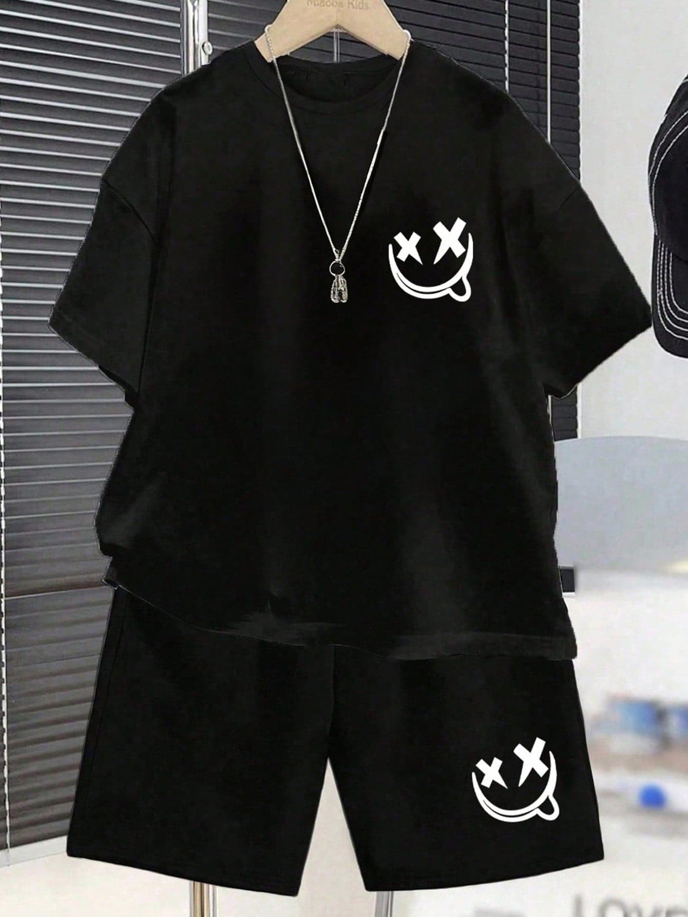 Tween Boy Face Print Crew Neck Short Sleeve T-Shirt And Shorts Casual Daily Outfit