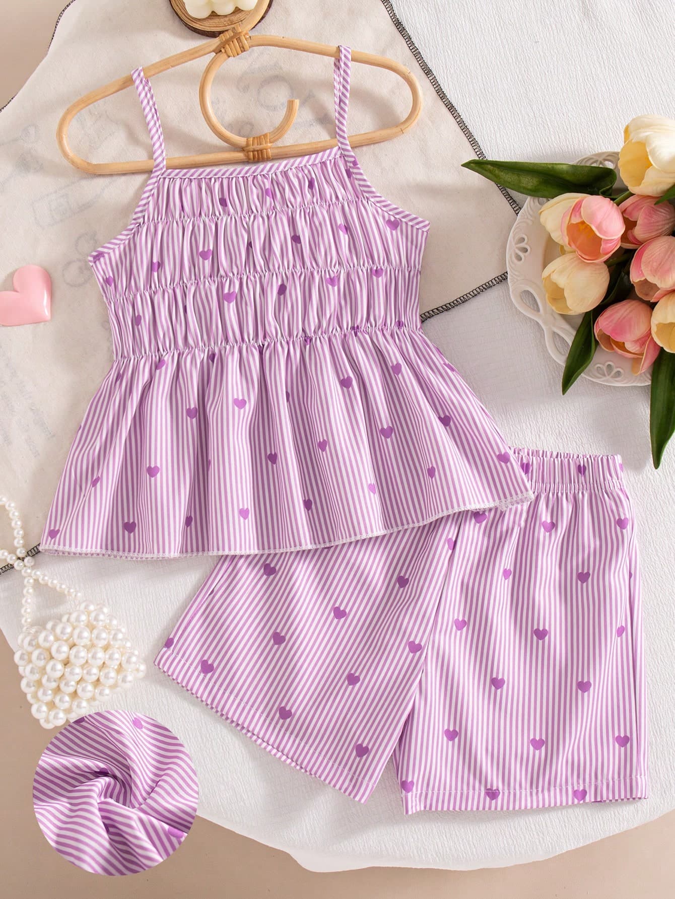 2pcs Girls Casual Striped Heart Print Decor Spaghetti Strap Vest And Elastic Waist Shorts Set, Spring/Summer