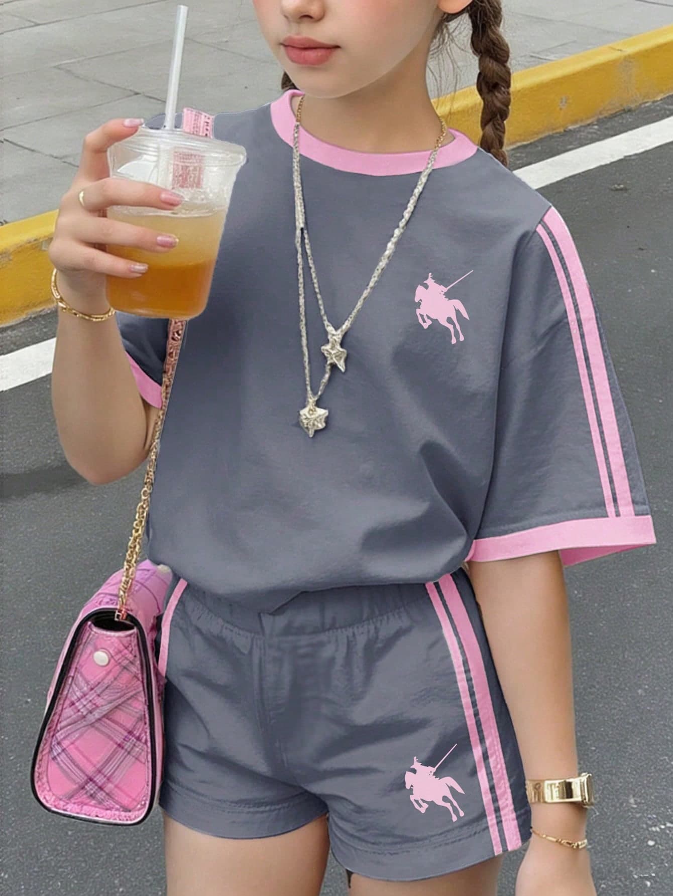 2pcs/Set Girls' Casual Minimalist Blue, Mini Cartoon Pattern, Contrast Cream Pink Stripe Short Sleeve Round Neck T-Shirt And Shorts Set, Suitable For Summer