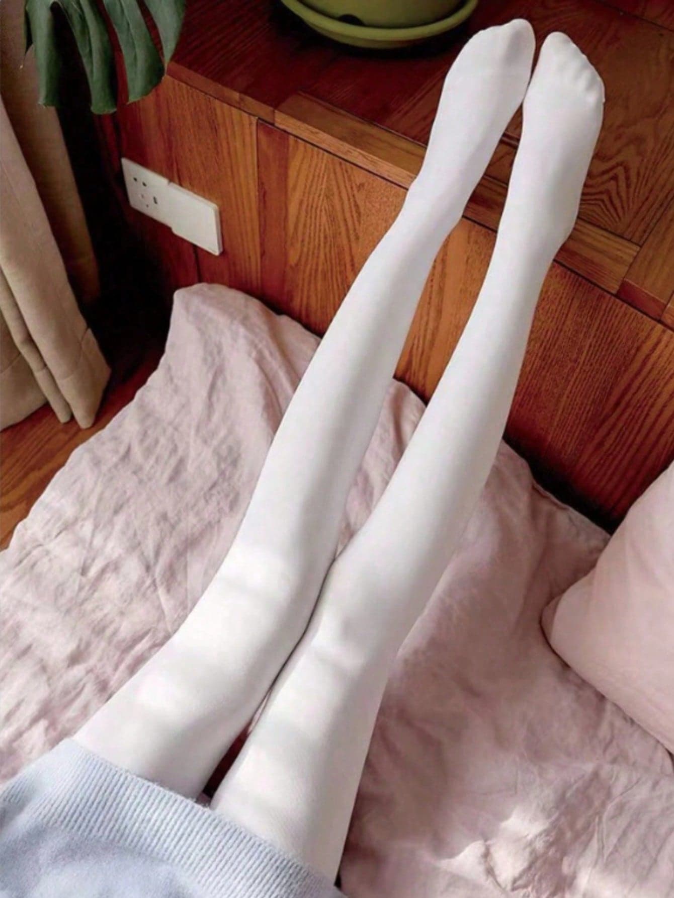 1pc Women's Lightweight Solid Color Leggings, Soft, Breathable, Comfortable, Suitable For Daily Wear, Spring/Autumn
