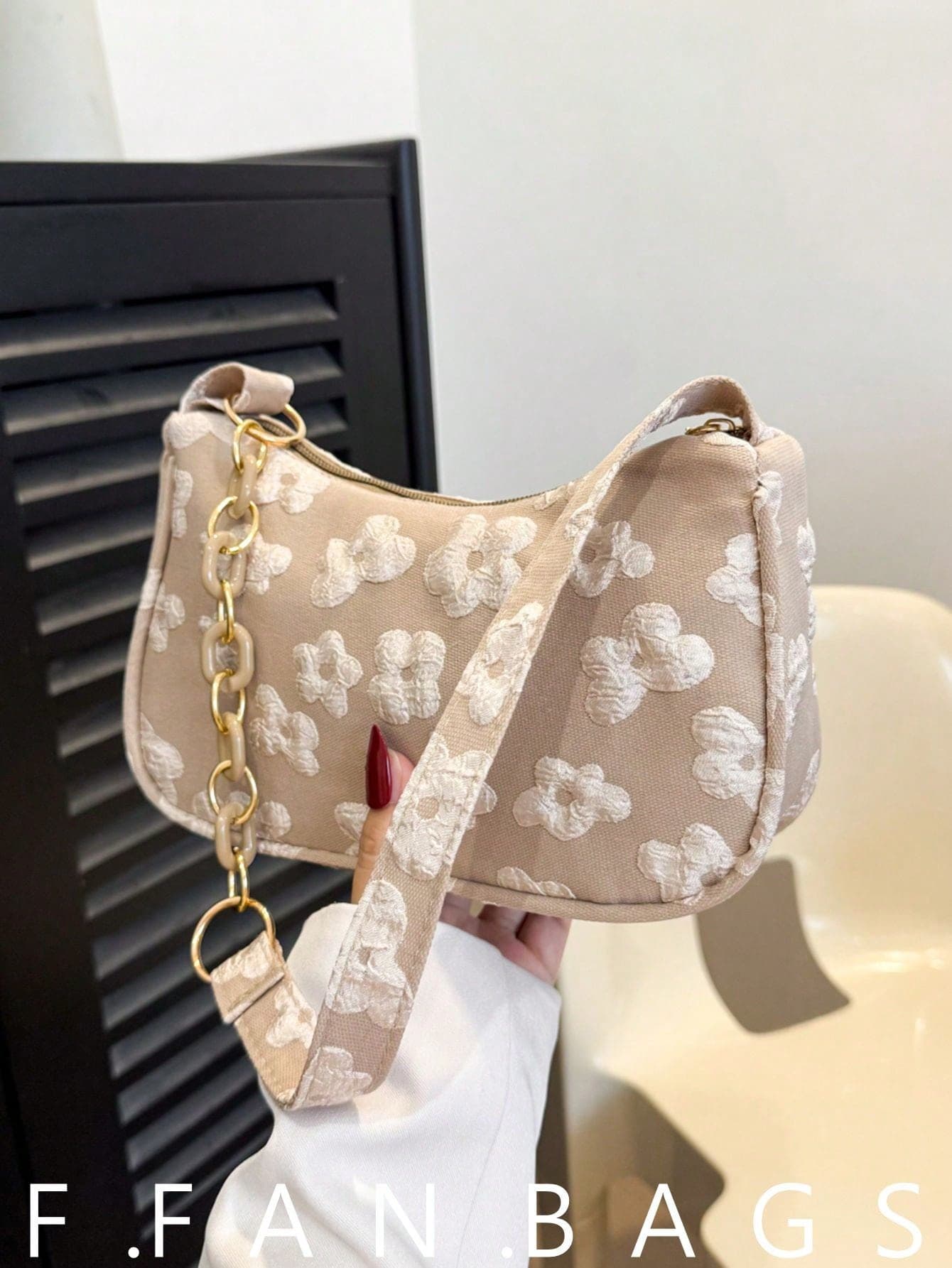 New Fashion INS Jacquard Small Shoulder Bag, Chic Underarm Crossbody Bag With Chain For Women