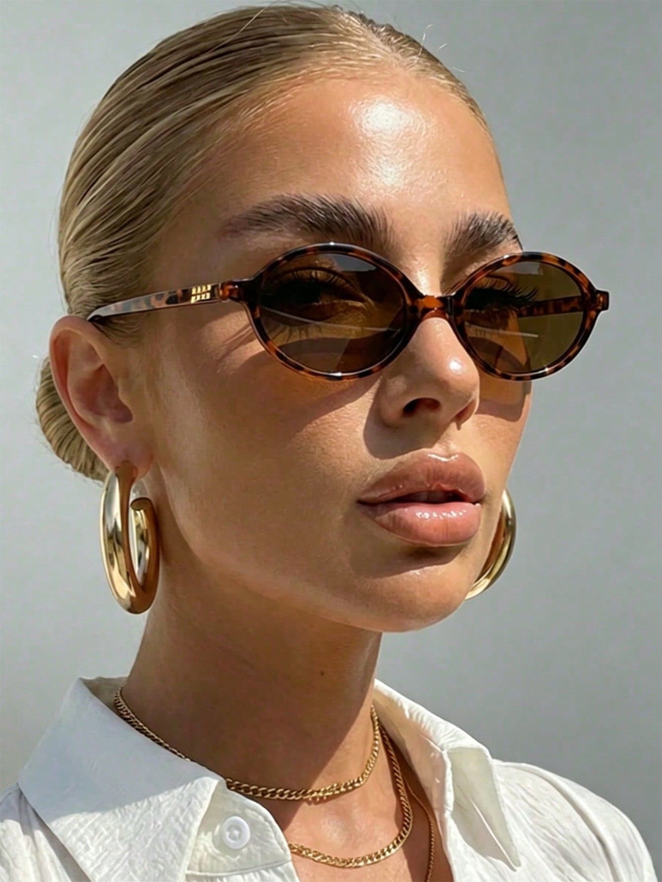 1pc Unisex Fashion Plastic Glasses, Small Frame, Leopard Print Pattern, Bohemian Style, Oval Shape, Suitable For All Face Types, High Quality Glasses, Suitable For Outdoor Activities, Sports Style, Travel, Festivals, Beach, Music Festivals, Vacation, Driving, Fishing, Outings, Summer Accessories, Family Trips, Elegant Attire, Golf, Hiking, Street Style Accessories, Parties, Street Style