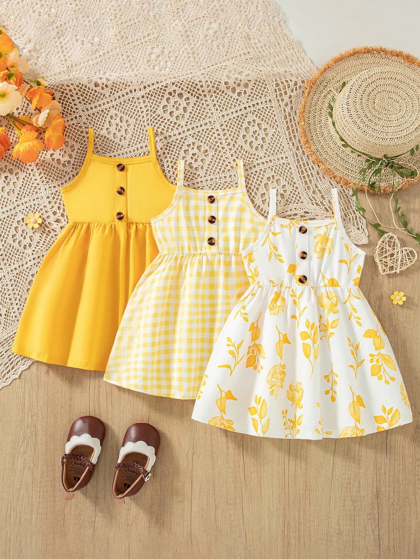 3pcs/Set Baby Girls' Floral Print Cami Dress + Solid Color Button Cami Dress + Plaid Print Button Patchwork Cami Dress