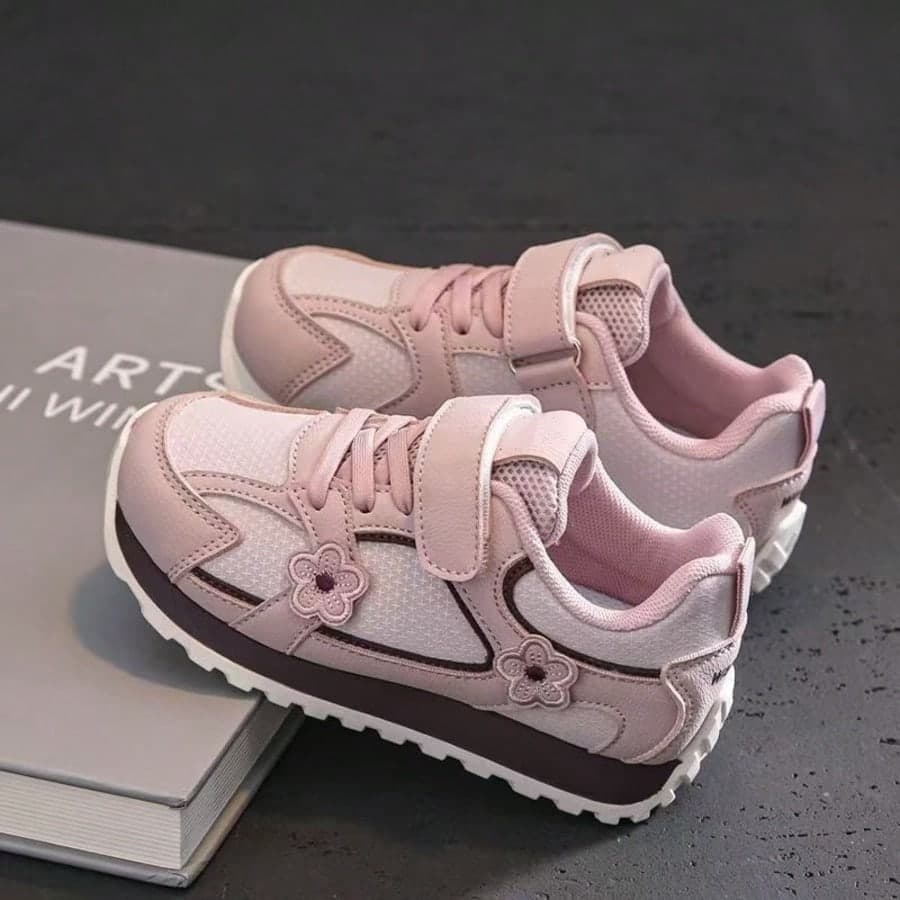 Girls' Floral Sneakers, Soft Sole Non-Slip, Toddler Girls' Versatile Breathable Kindergarten Sports Shoes, Toddler Girls' Dual-Color Options, 3D Floral Embroidery Patchwork, Soft Lightweight Breathable Easy On/Off Non-Abrasive, Round Toe Low-Top Strap Flat Retro Style Girls Shoes, Suitable For Kindergarten, Daily Wear, School, Outdoor In Spring And Autumn